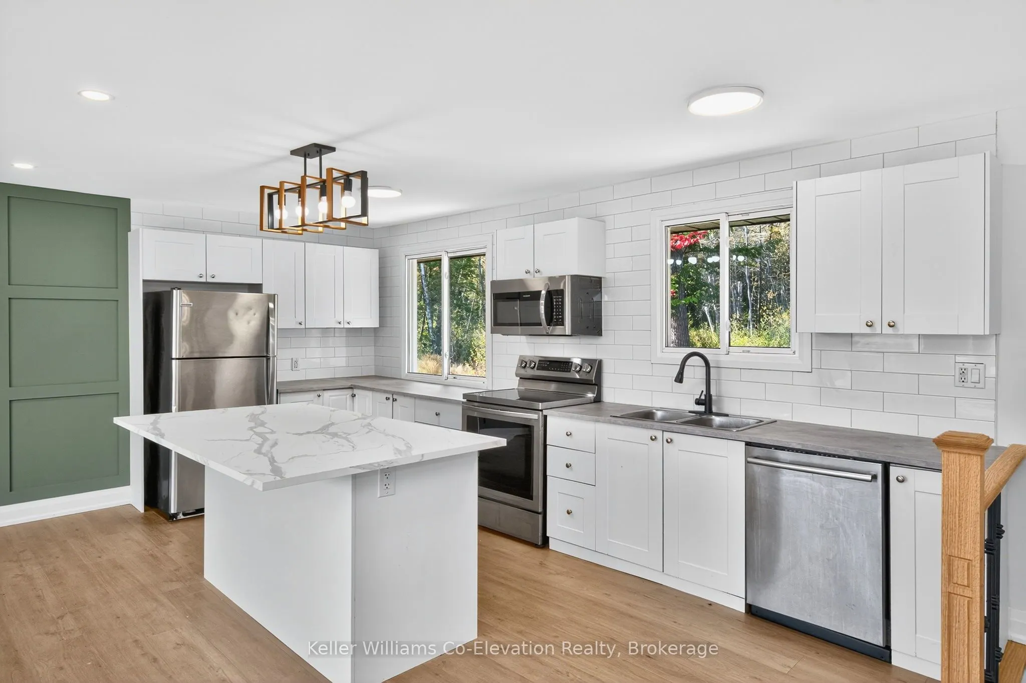 556 Champlain Road