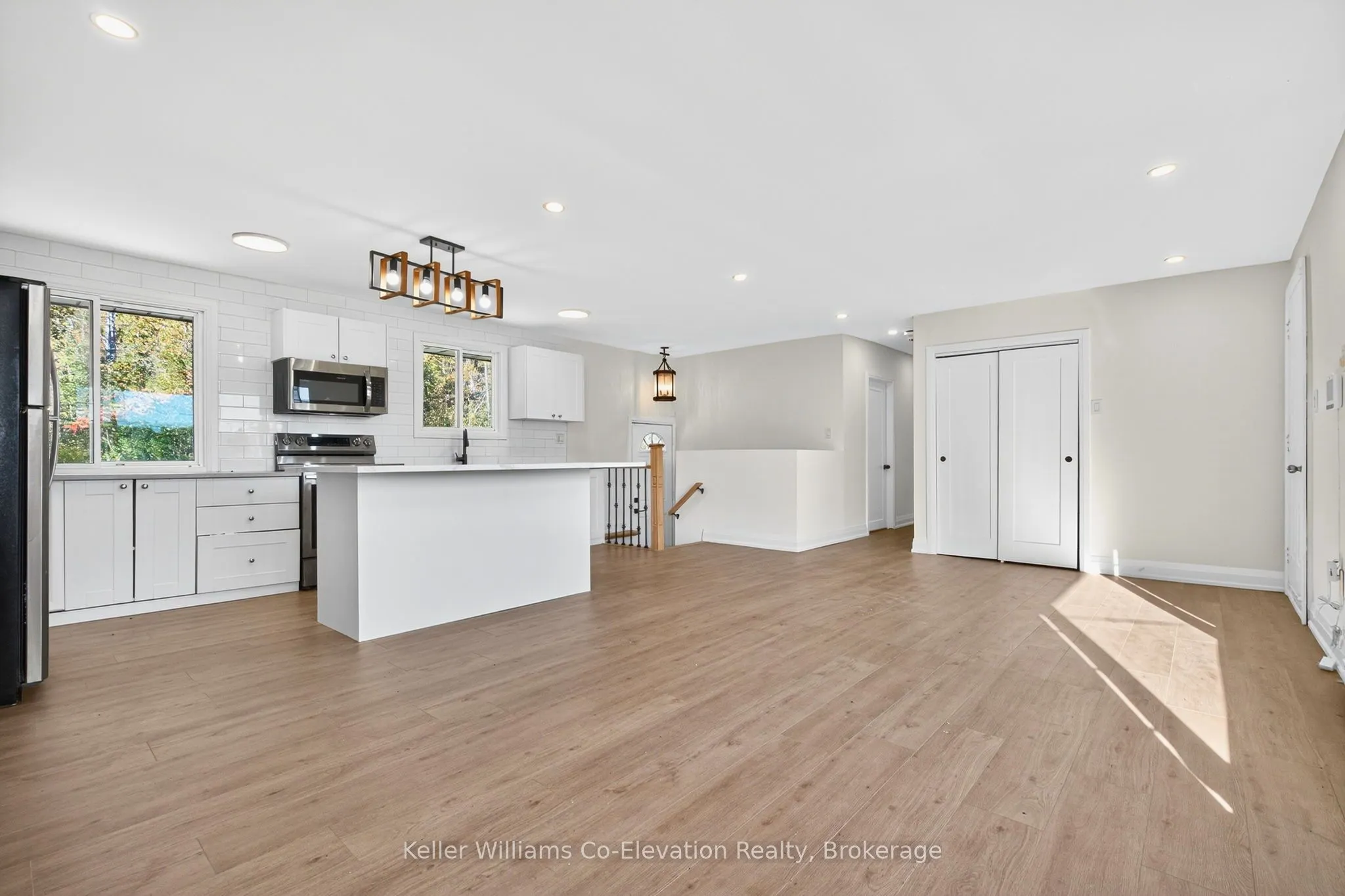 556 Champlain Road