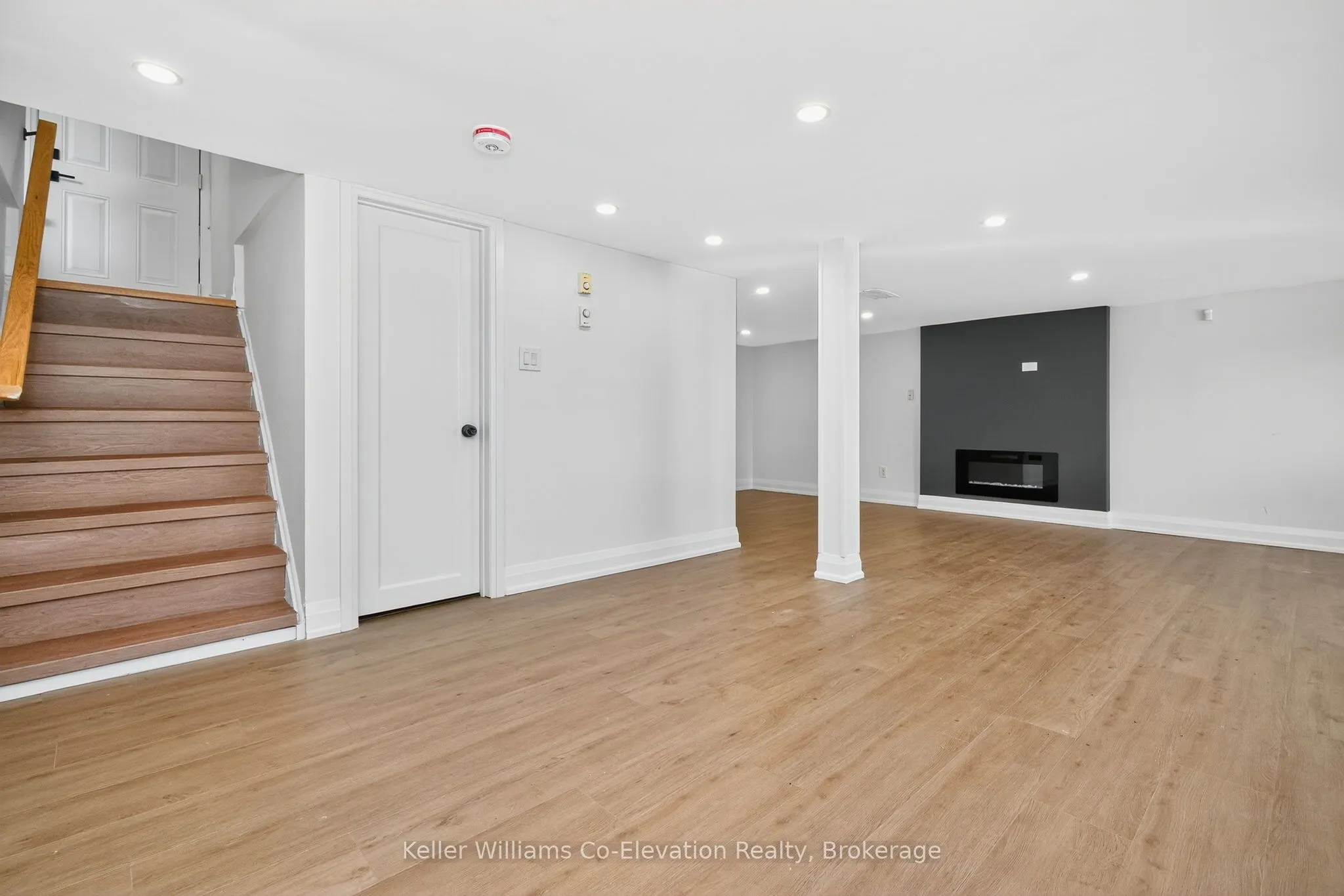 556 Champlain Road