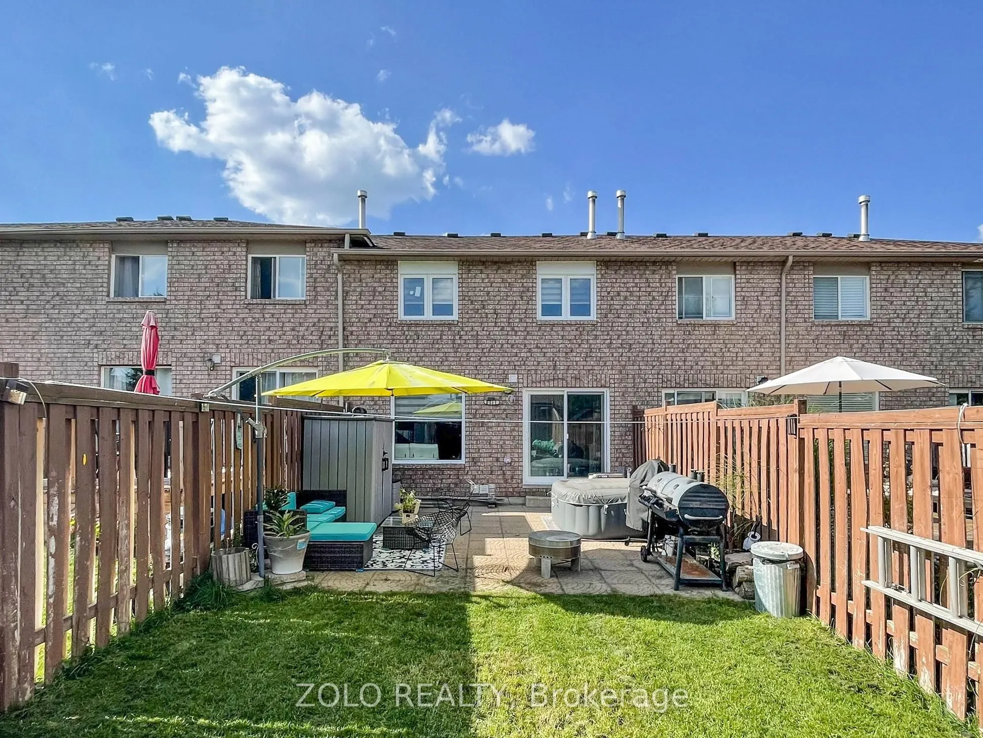 69 Lion's Gate Boulevard