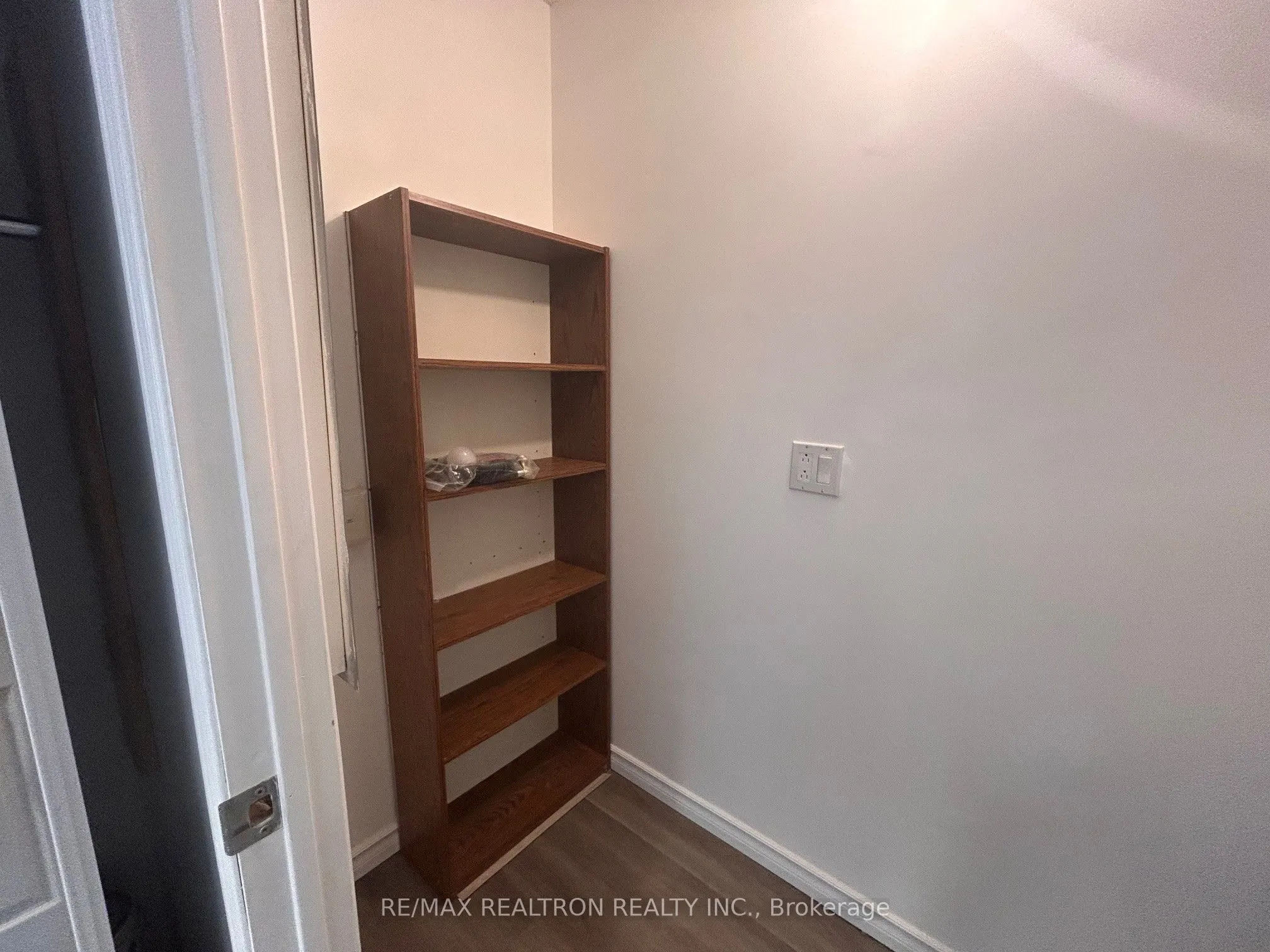 74 Ross Street, #48
