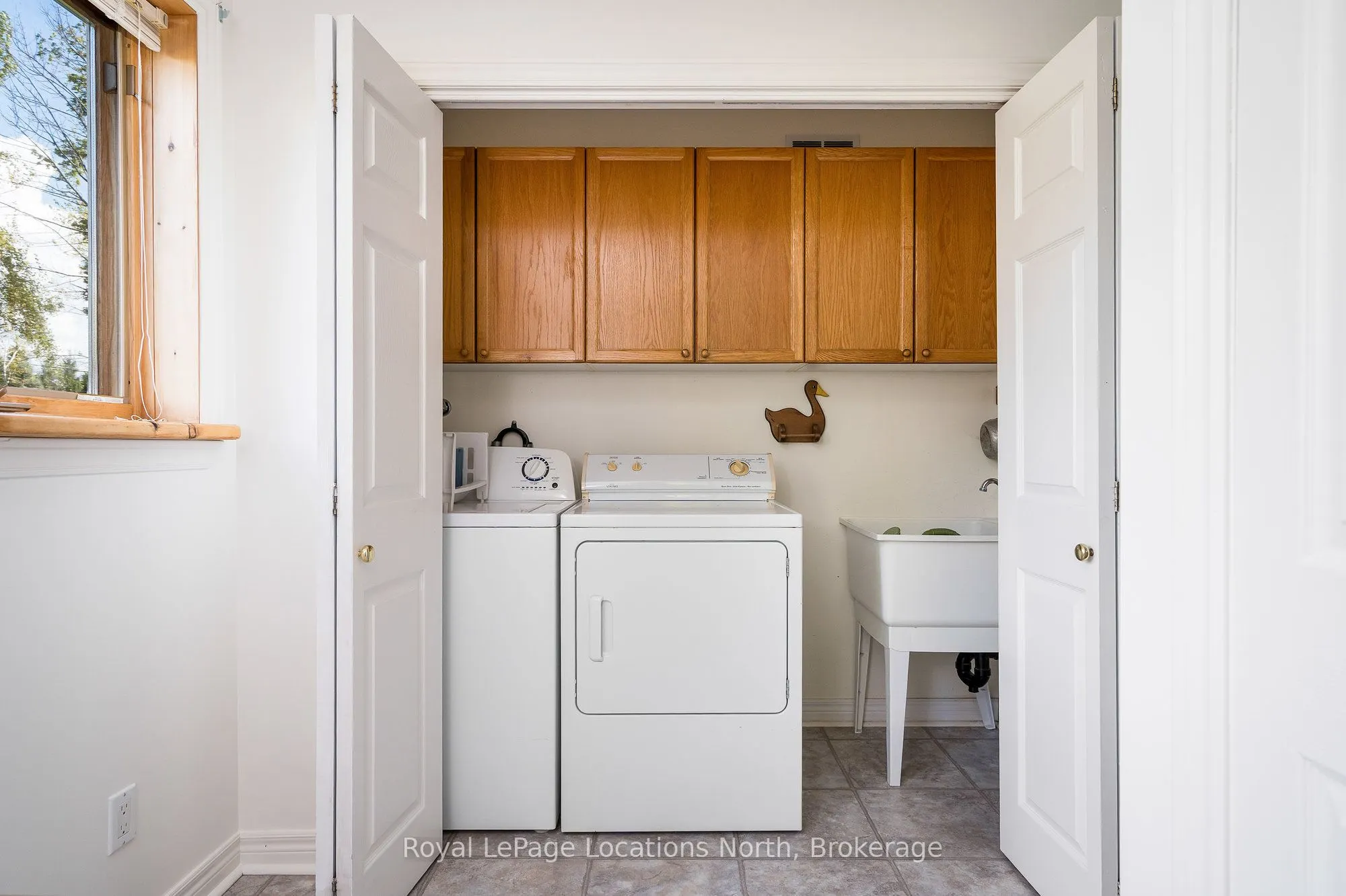 14 Sydenham Trail W