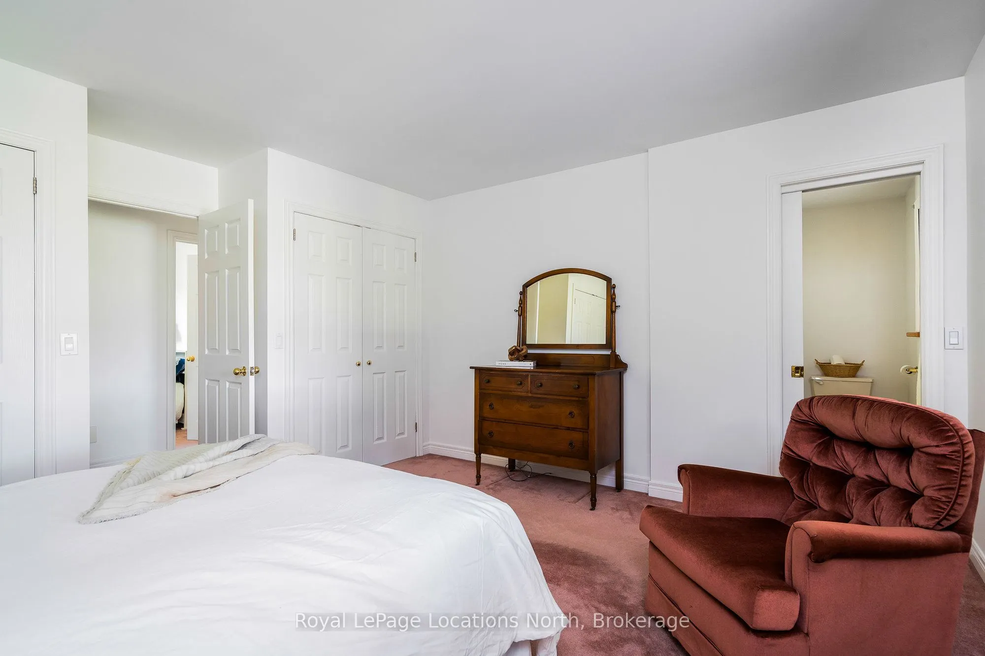 14 Sydenham Trail W