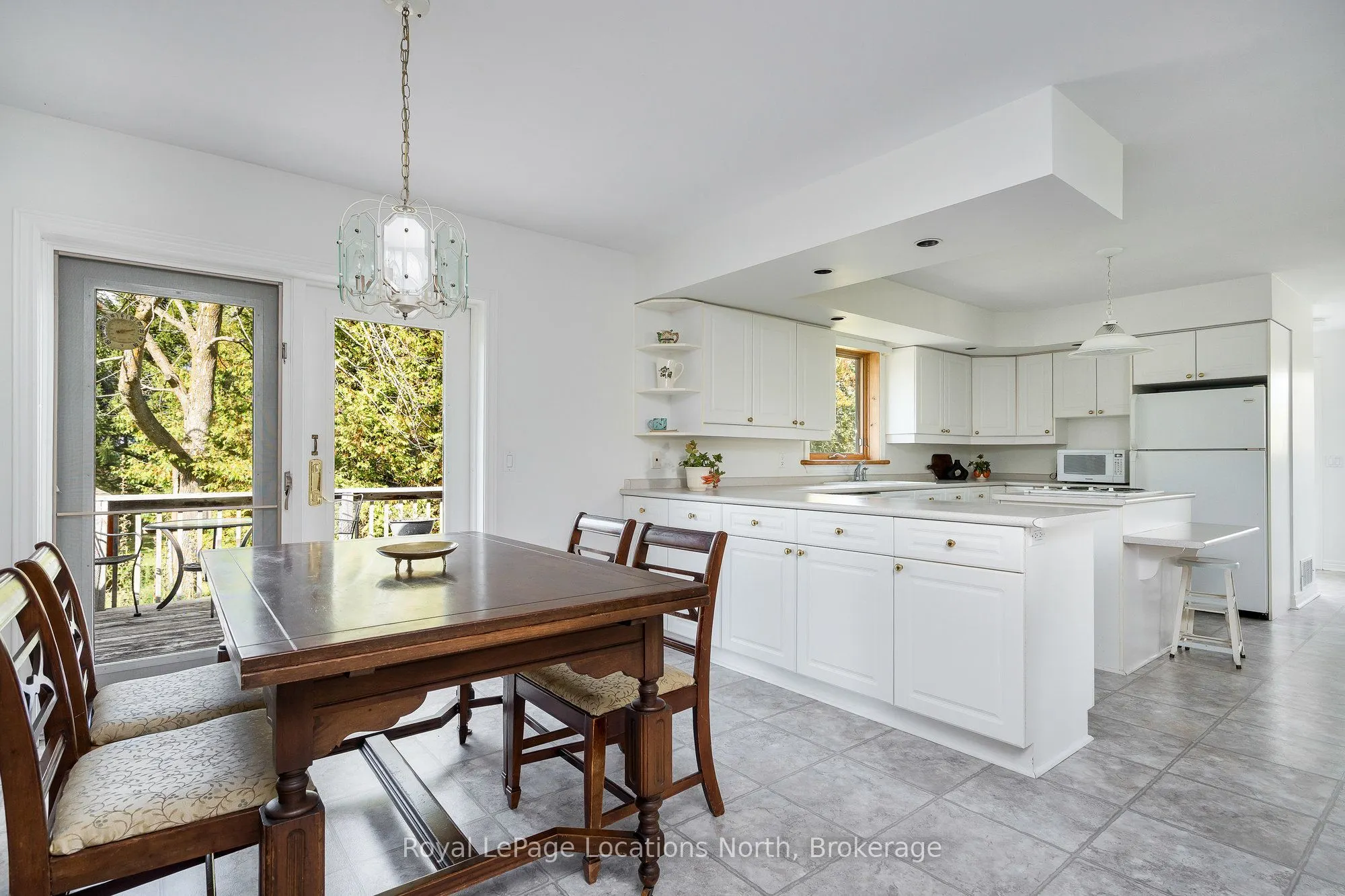 14 Sydenham Trail W