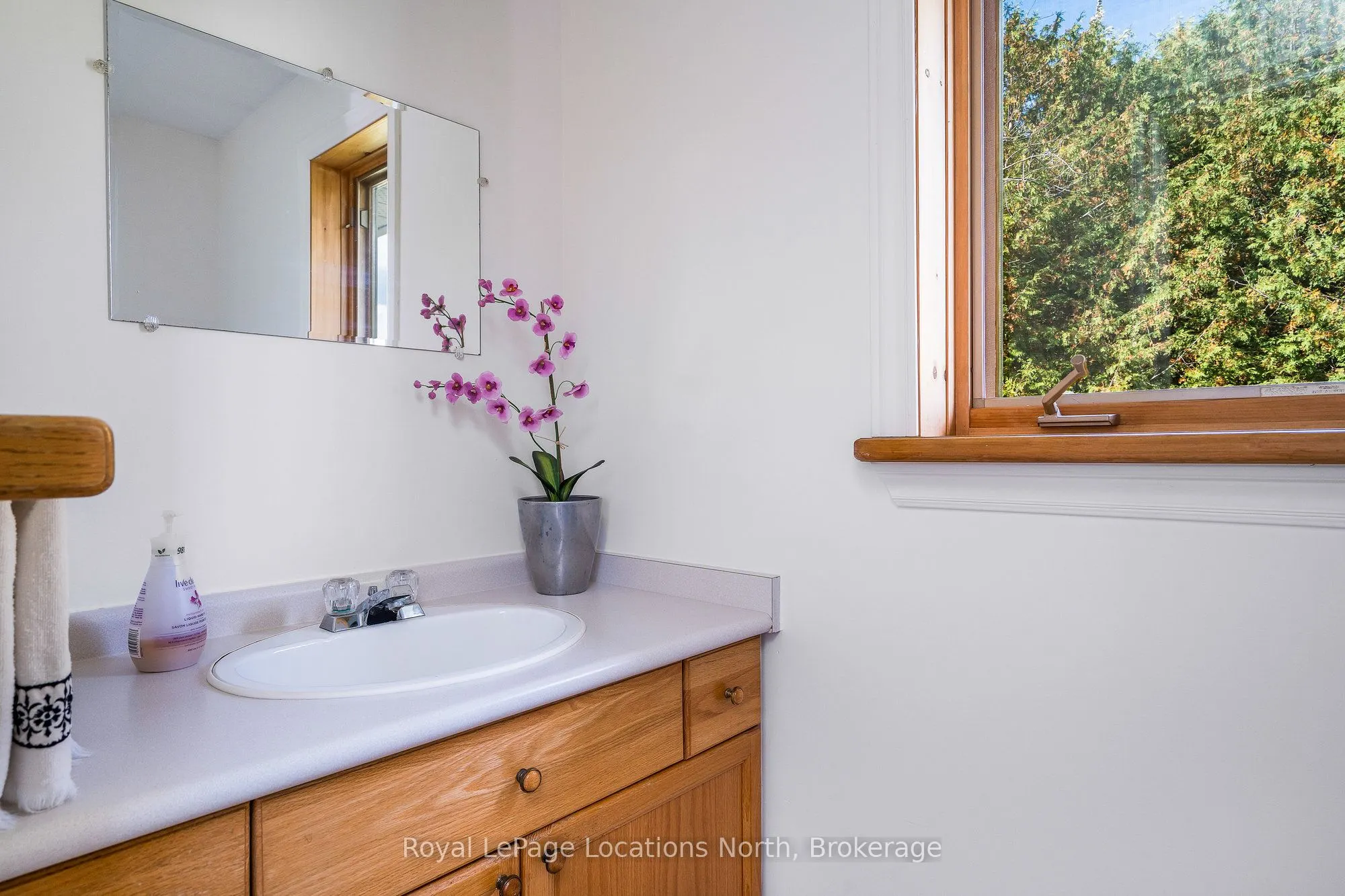 14 Sydenham Trail W