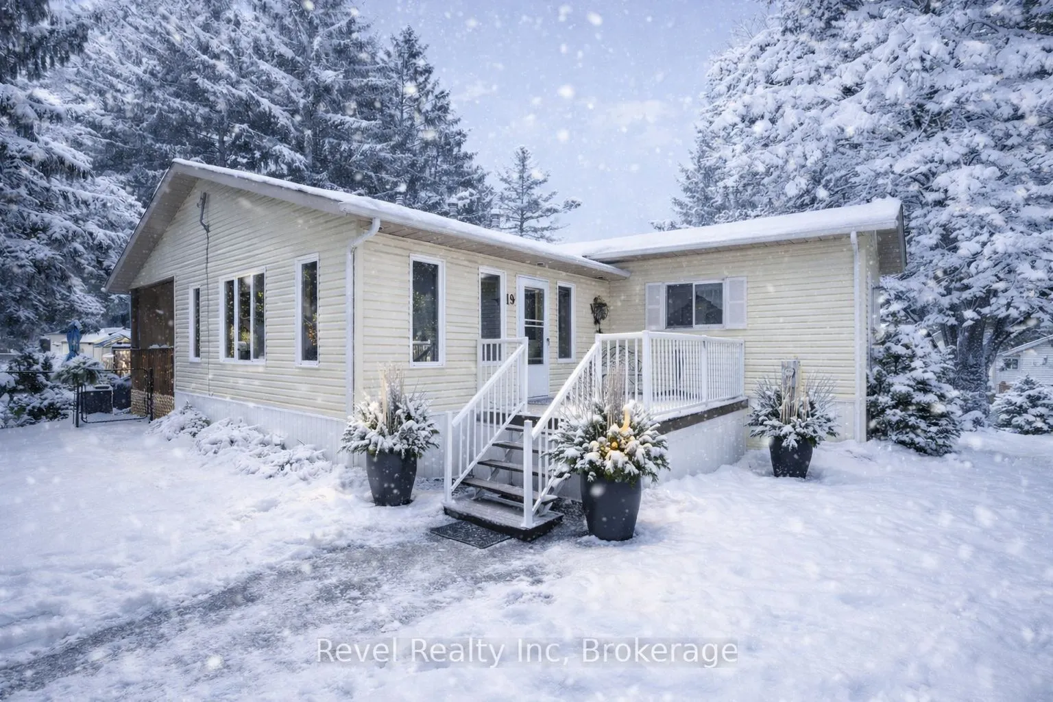 5411 Elliott Side Road #19