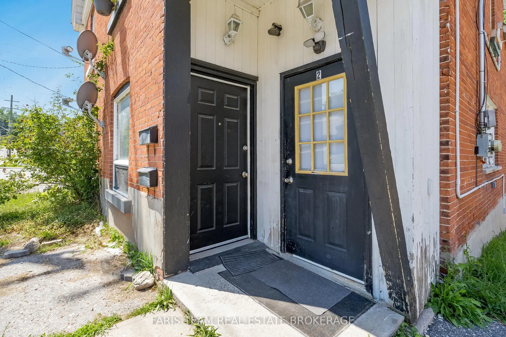 612 Bay Street