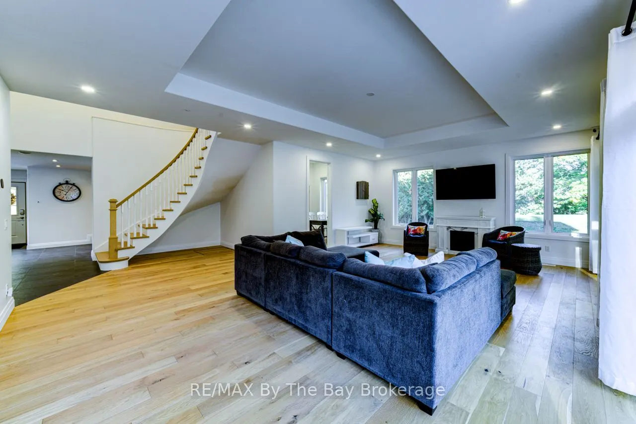 7881 Poplar Road
