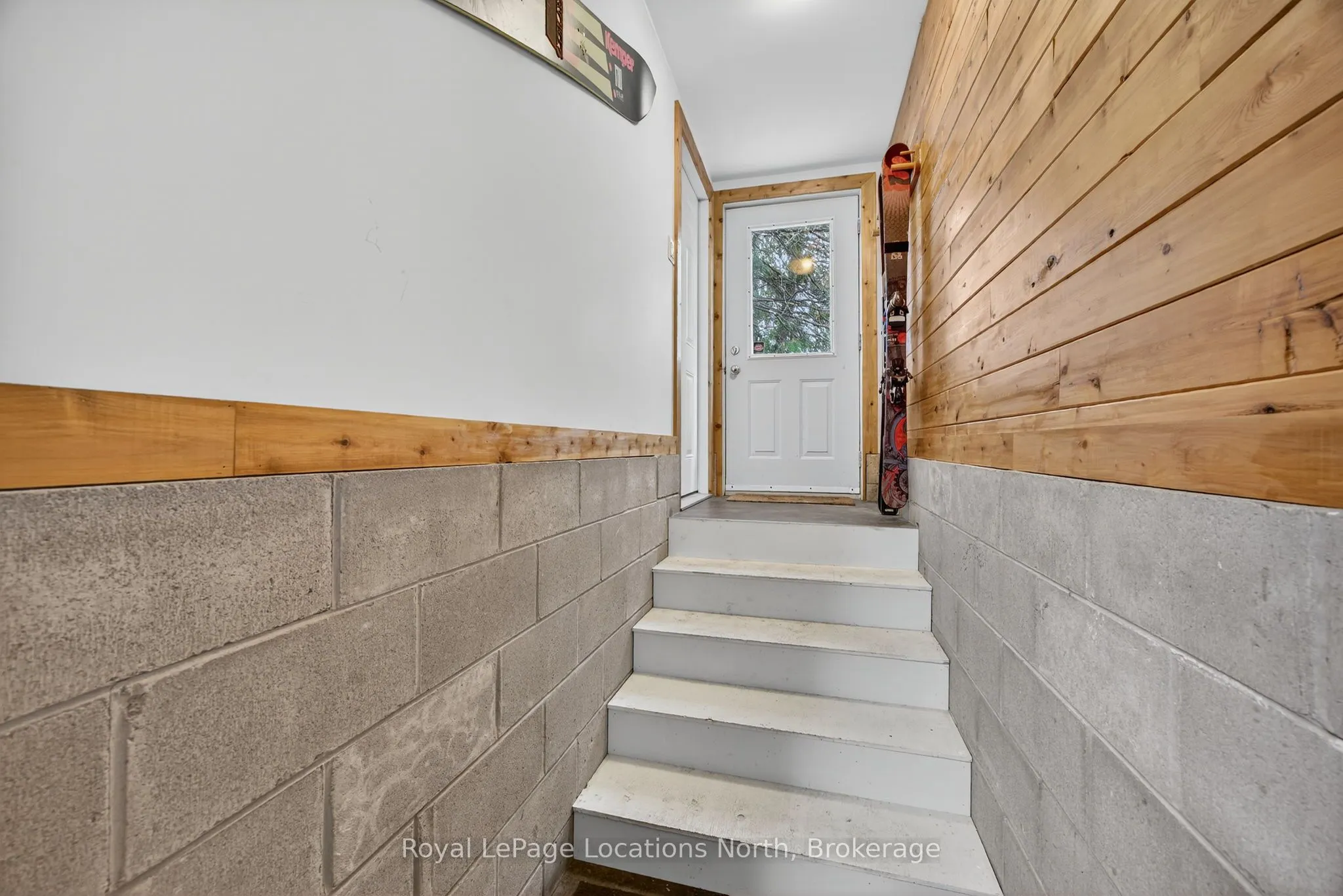 390 Sixth Street
