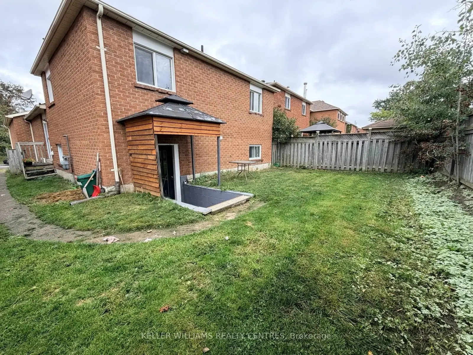 51 Mcdougall Drive, #Lower
