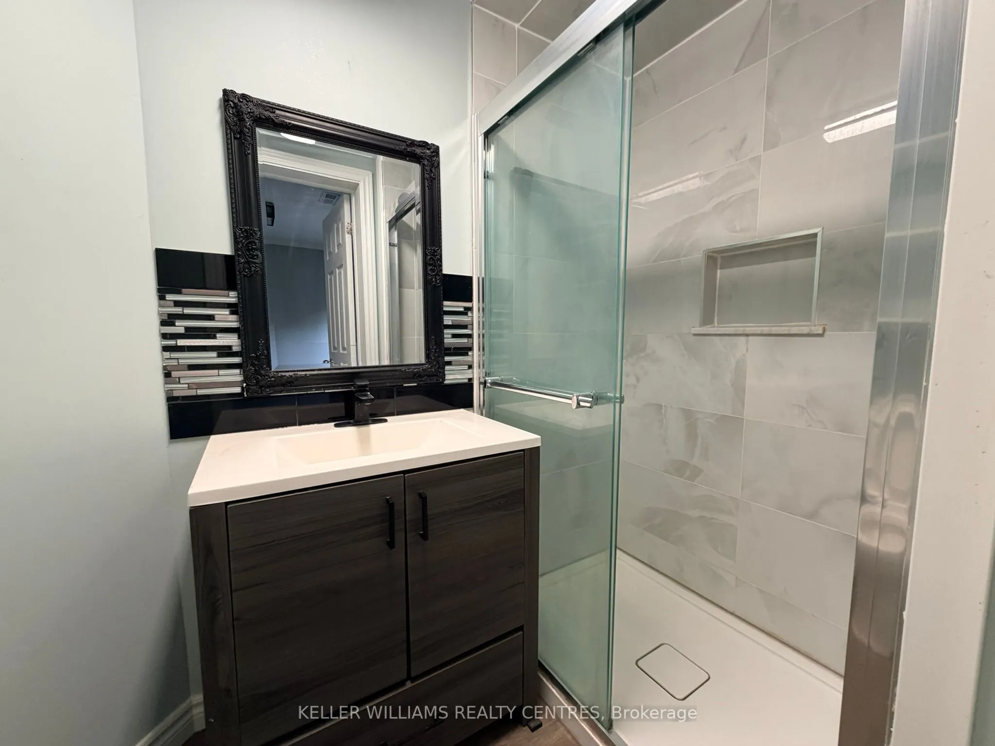 51 Mcdougall Drive, #Lower