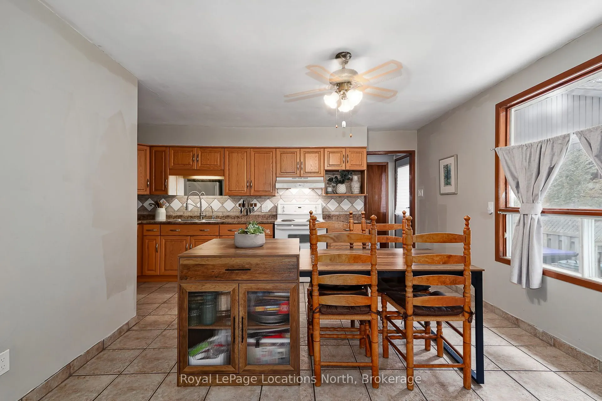 32 57th Street S