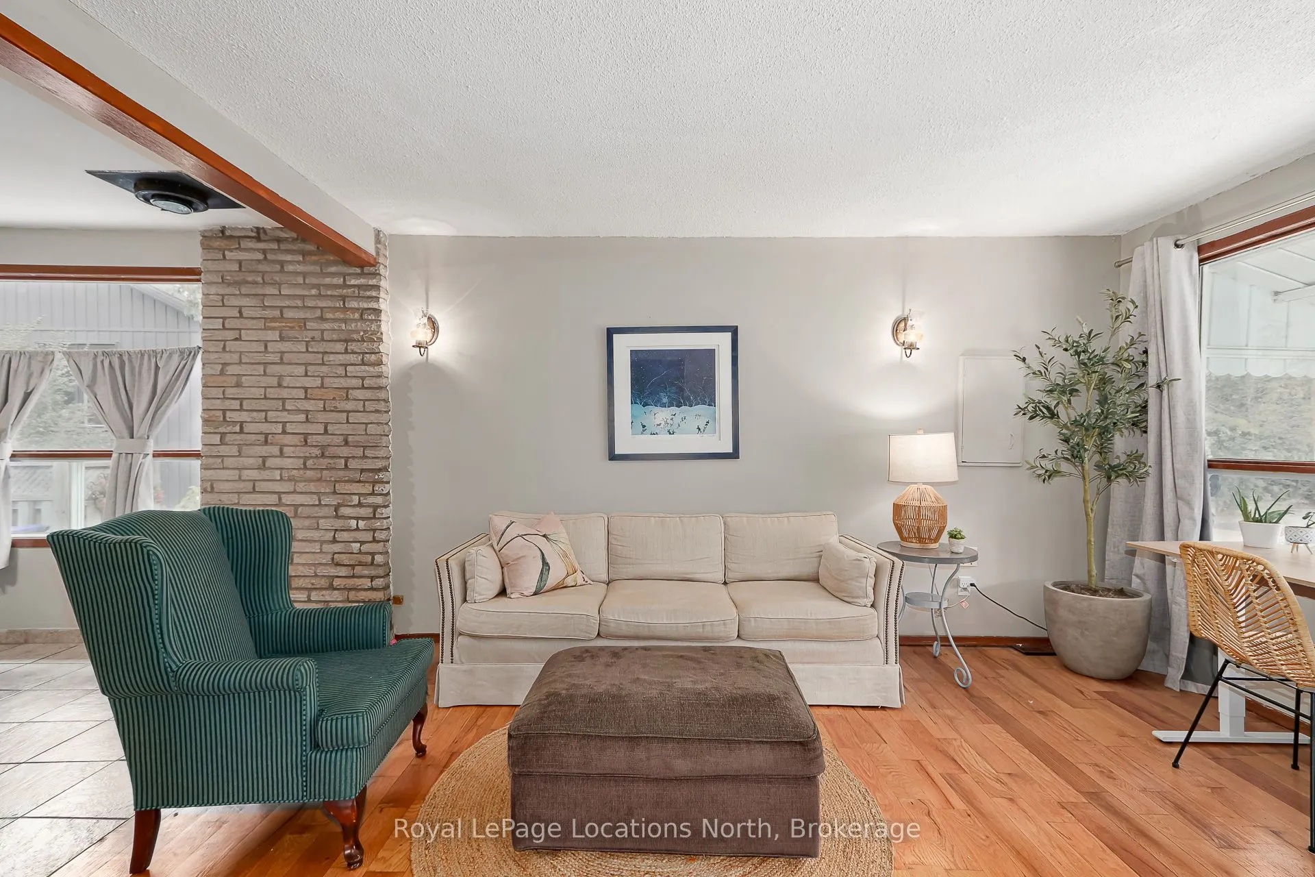 32 57th Street S
