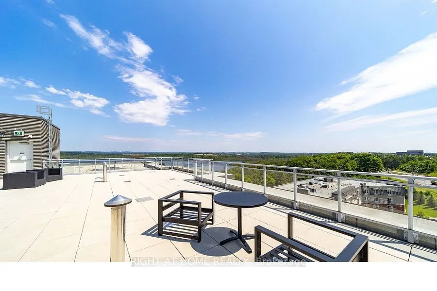58 Lakeside Terrace, #205