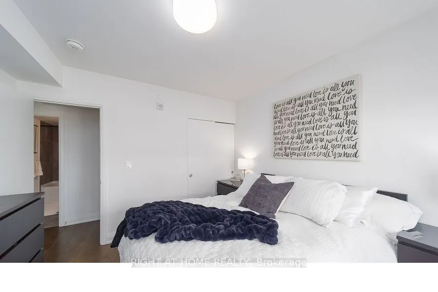 58 Lakeside Terrace, #205
