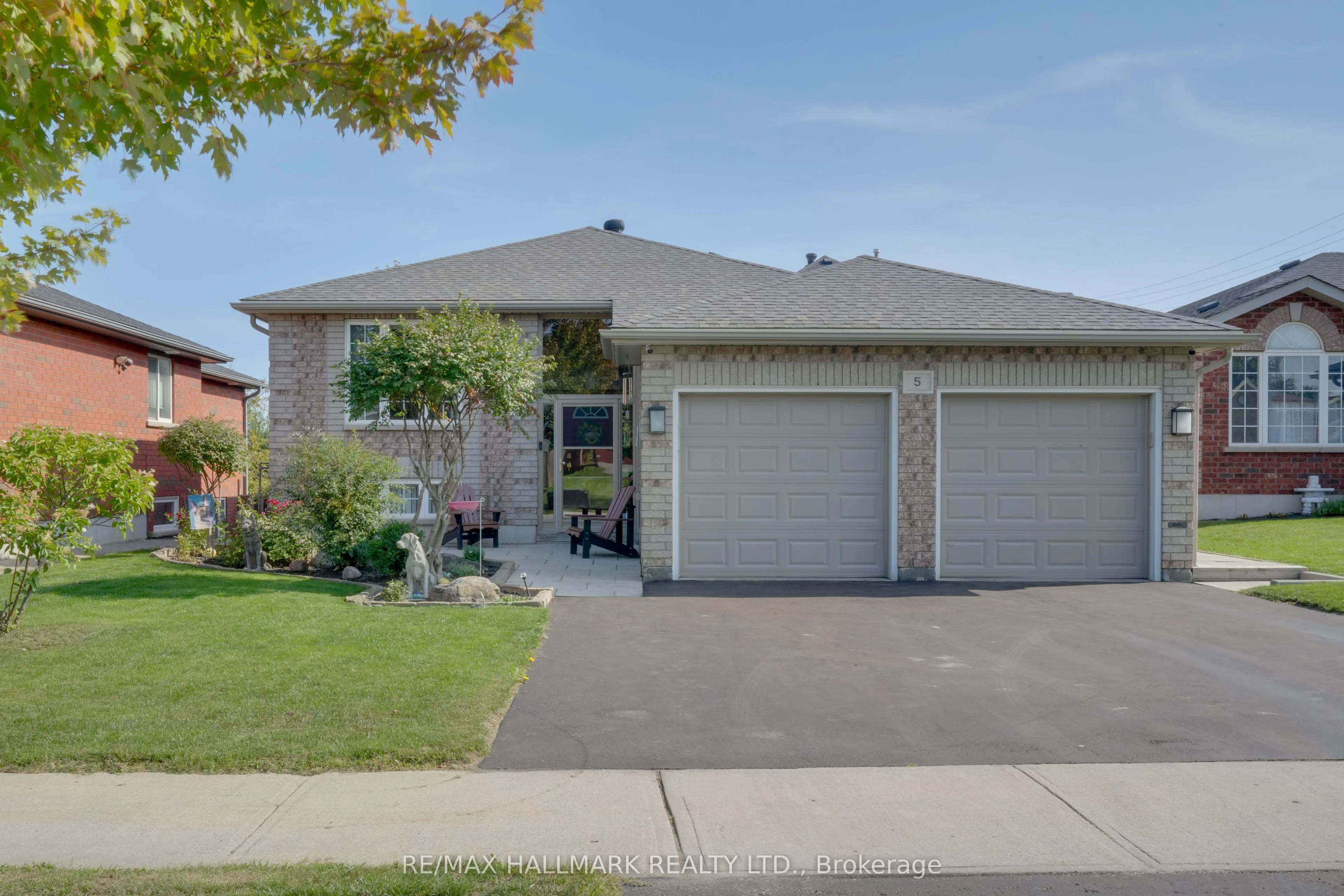 5 Pacific Avenue
