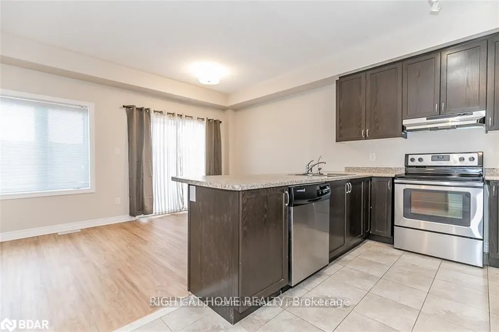 98 PEARCEY Crescent