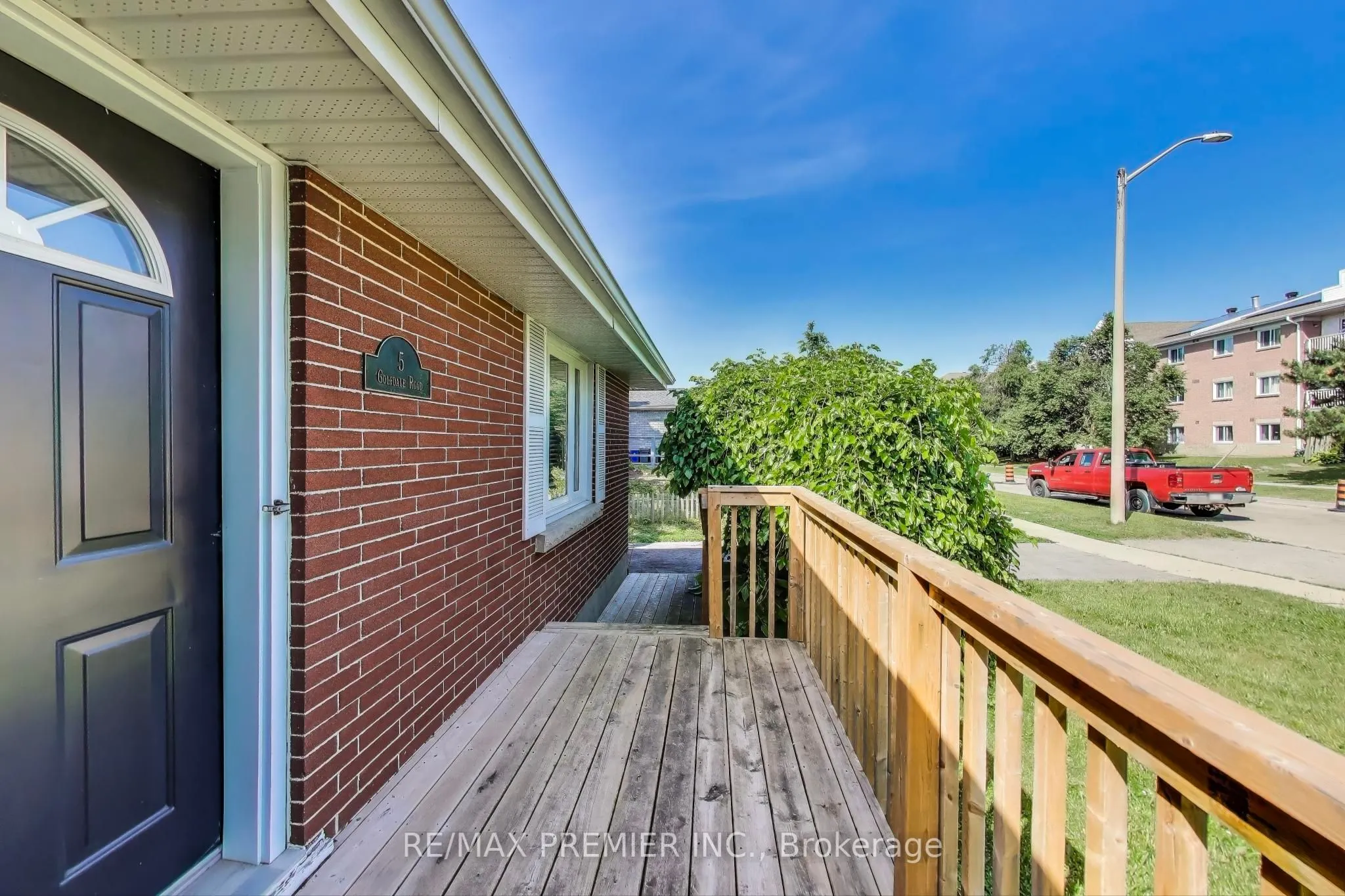 5 Golfdale Road