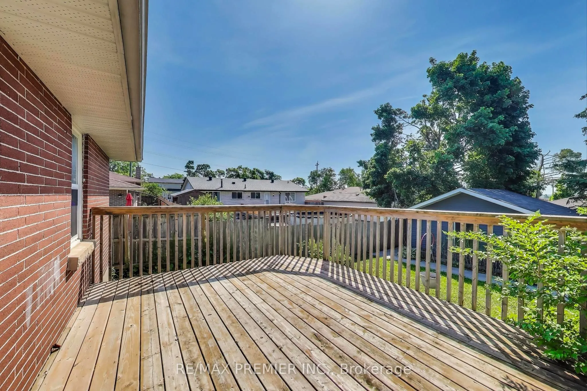 5 Golfdale Road