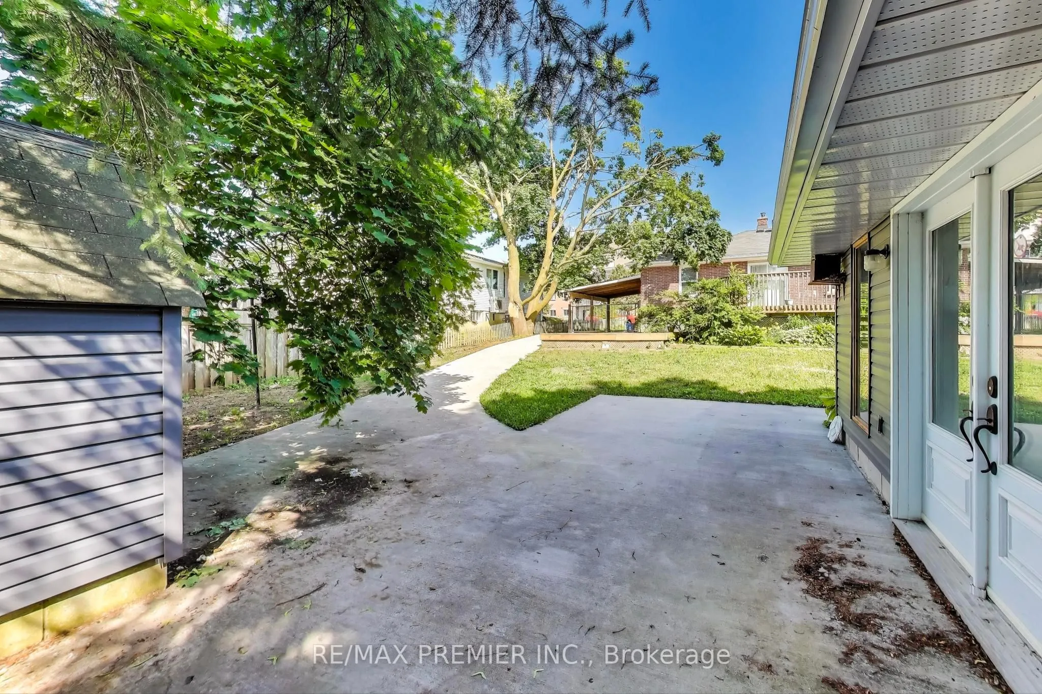 5 Golfdale Road