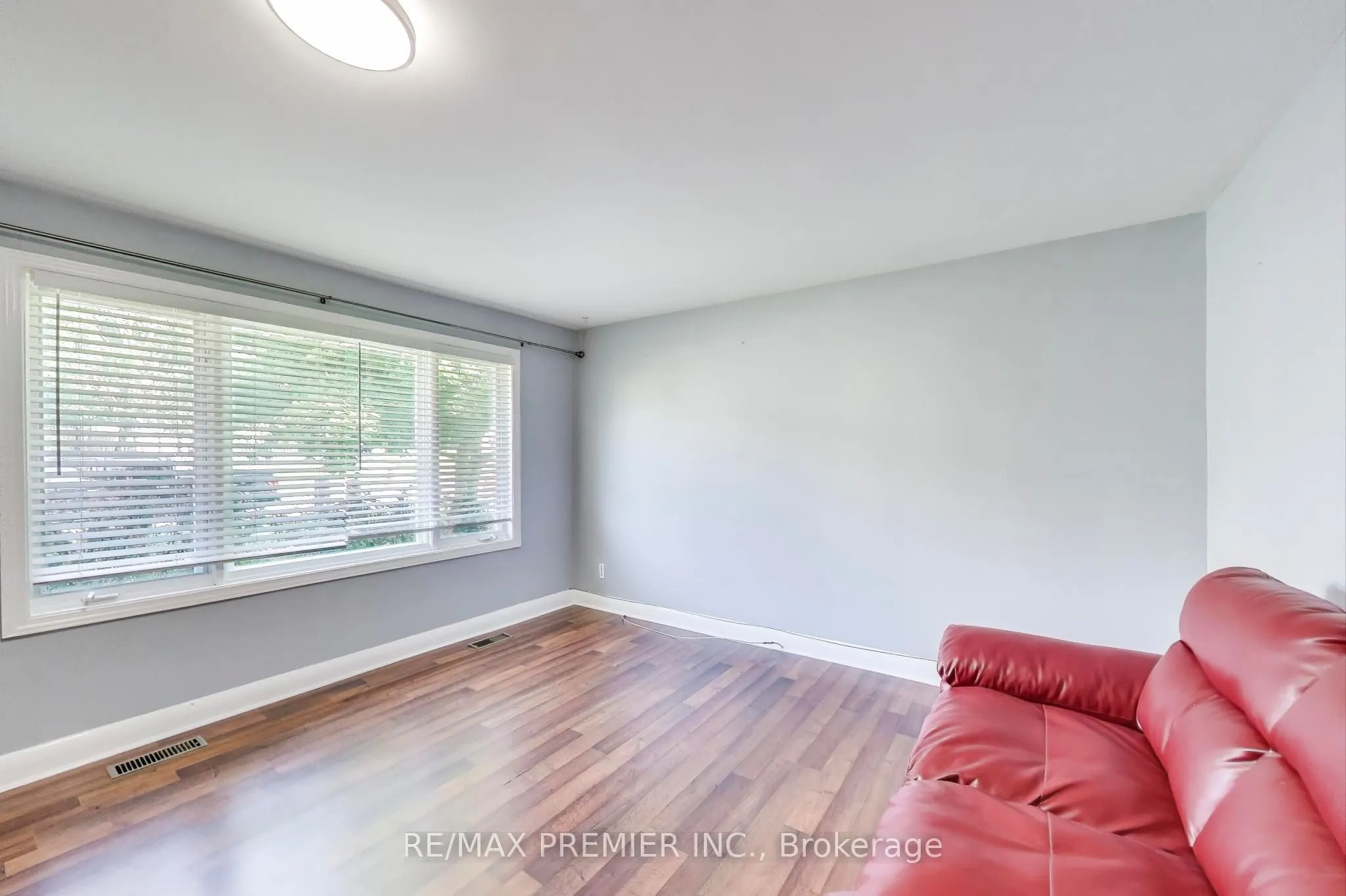 5 Golfdale Road