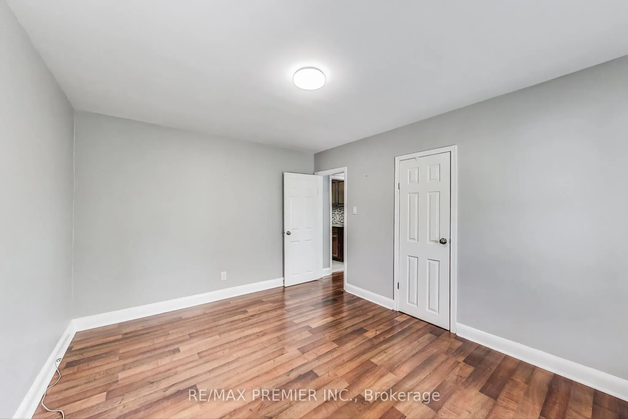 5 Golfdale Road
