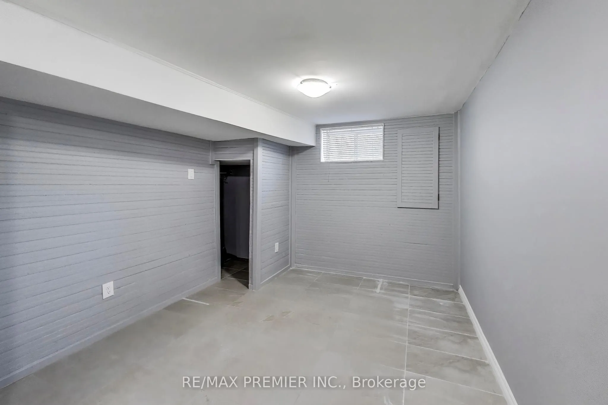 5 Golfdale Road