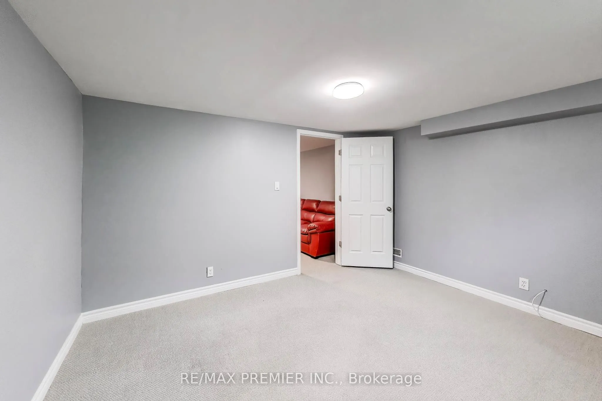 5 Golfdale Road