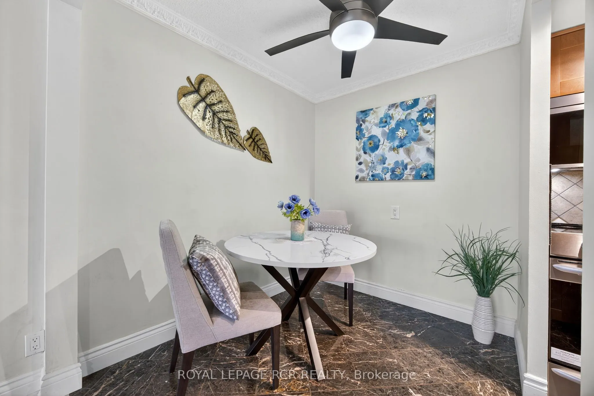 65 Ellen Street, #905
