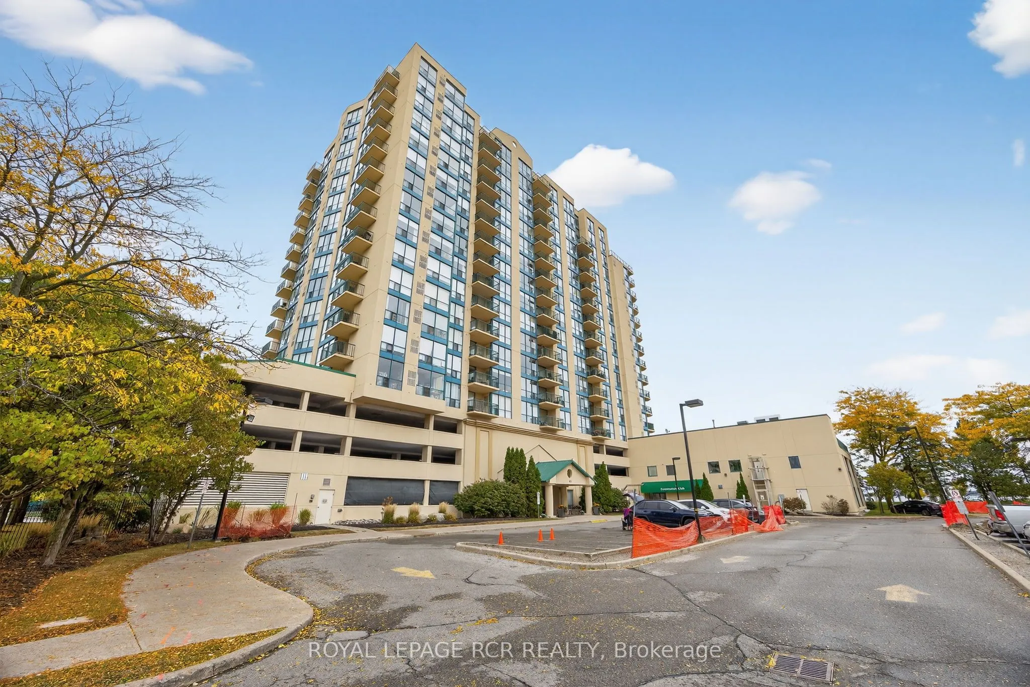 65 Ellen Street, #905