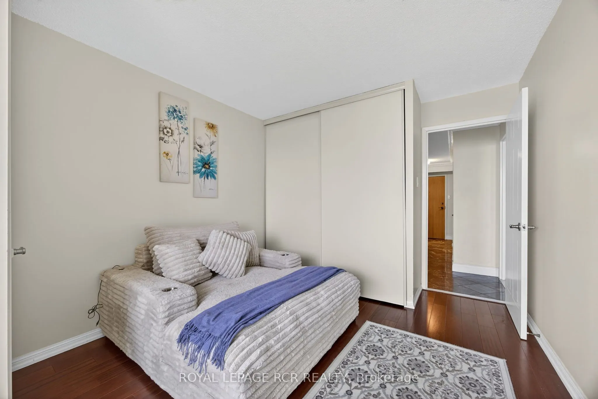 65 Ellen Street, #905