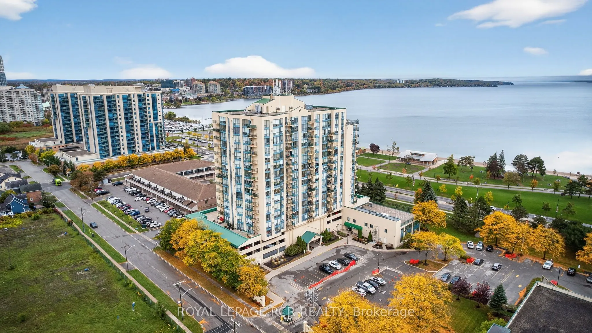 65 Ellen Street, #905