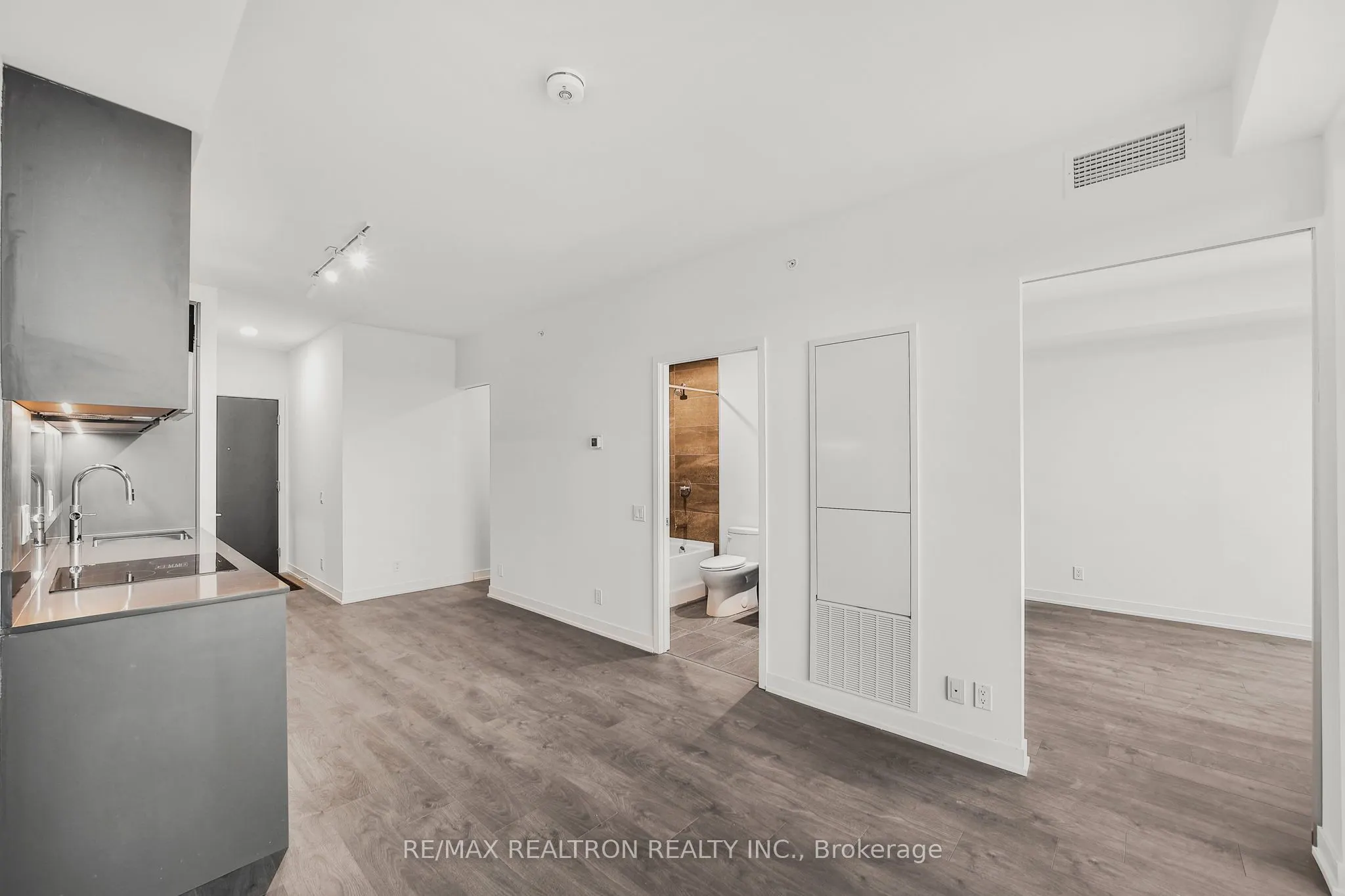 39 Mary Street, #1509