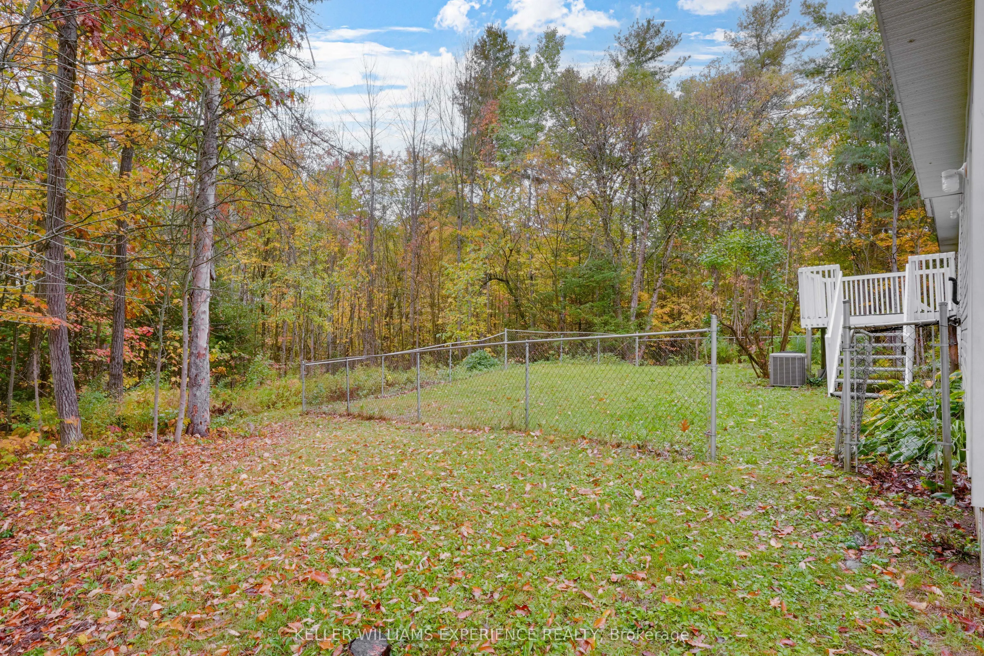 2372 Kinnear Side Road
