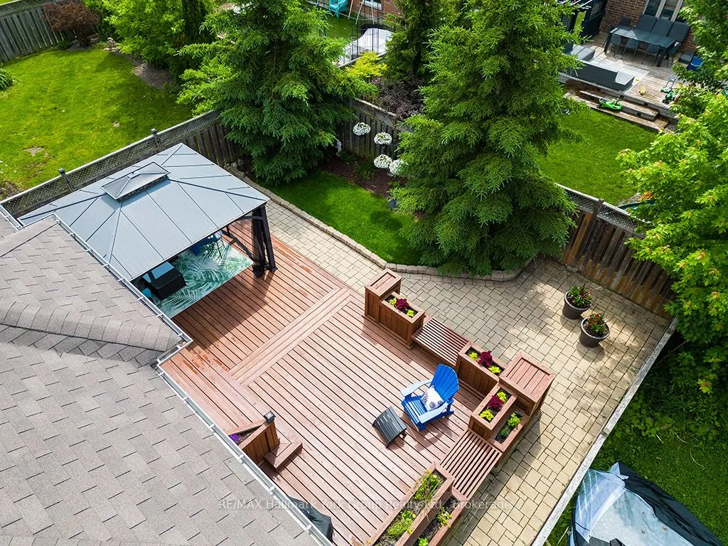 34 Davis Street