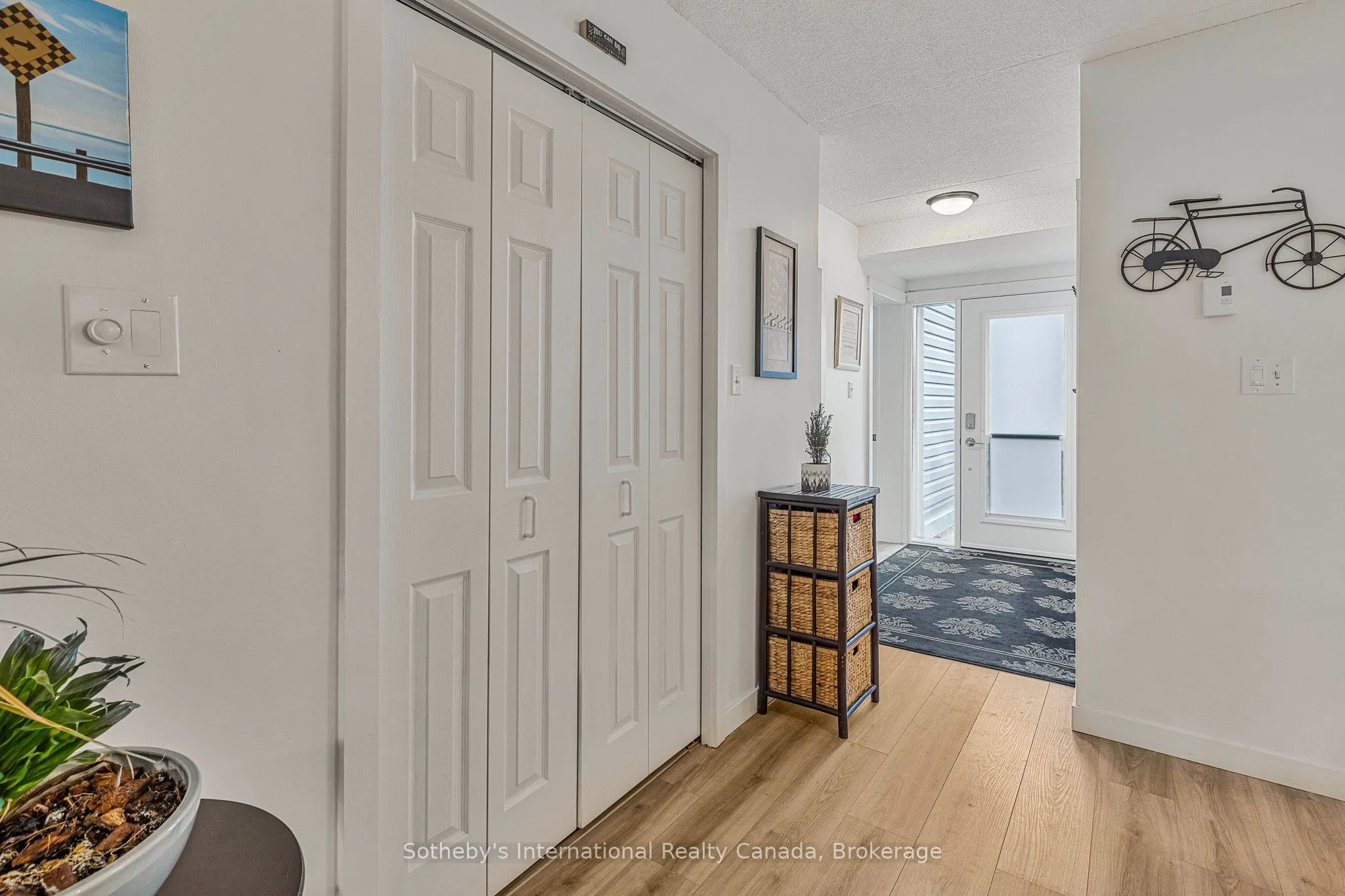 49 TROTT Boulevard, #181