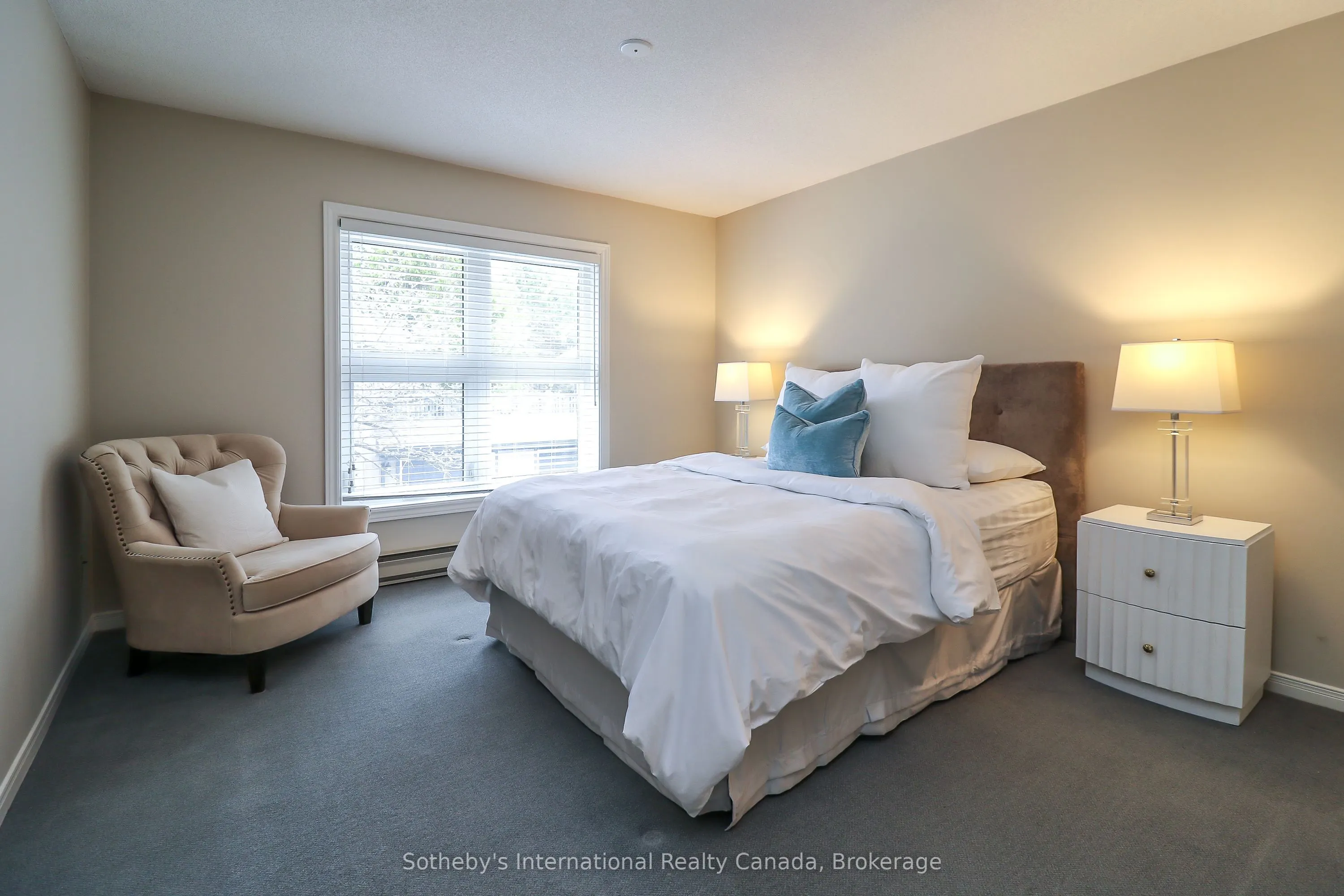 408 Mariners Way, #25