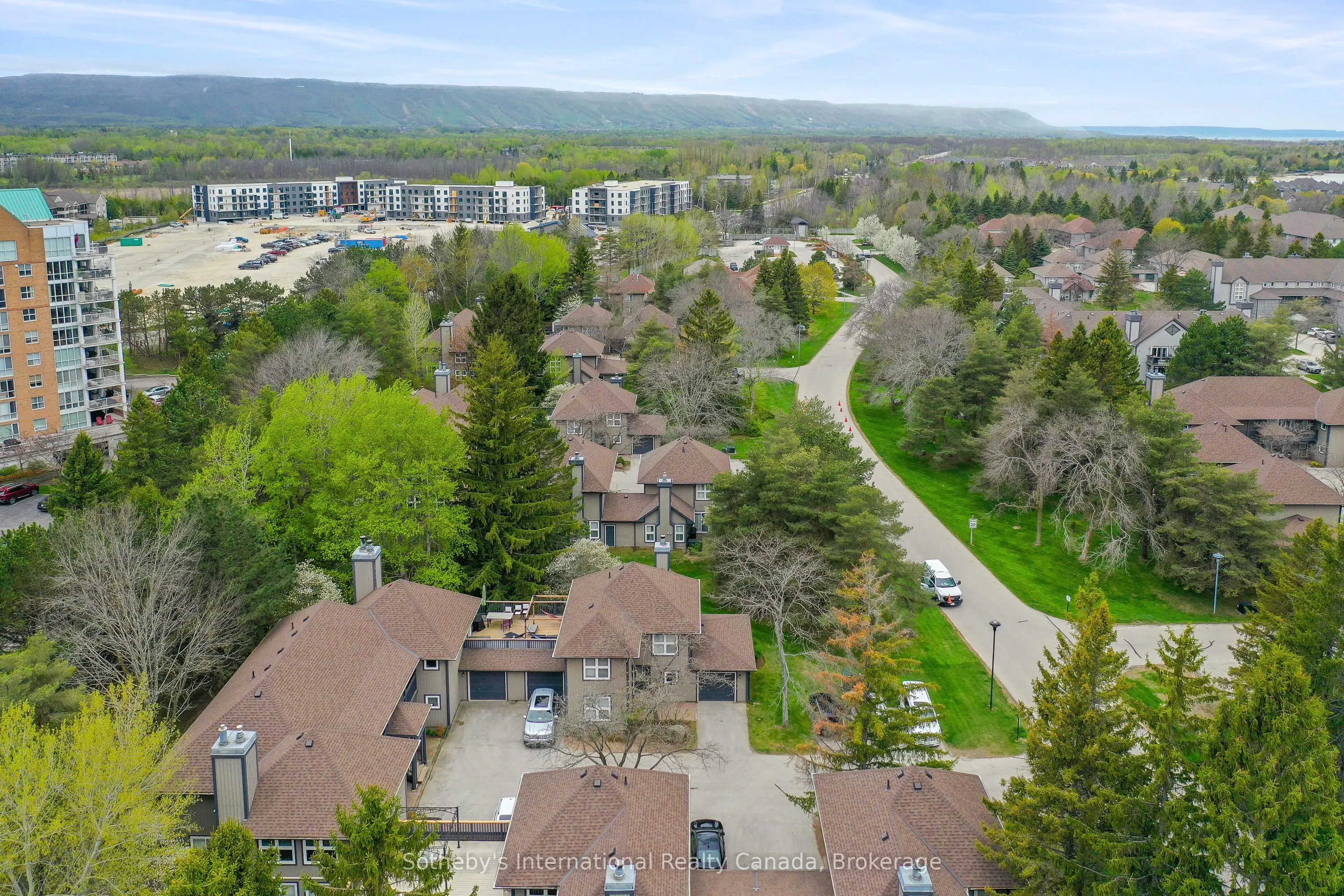 408 Mariners Way, #25