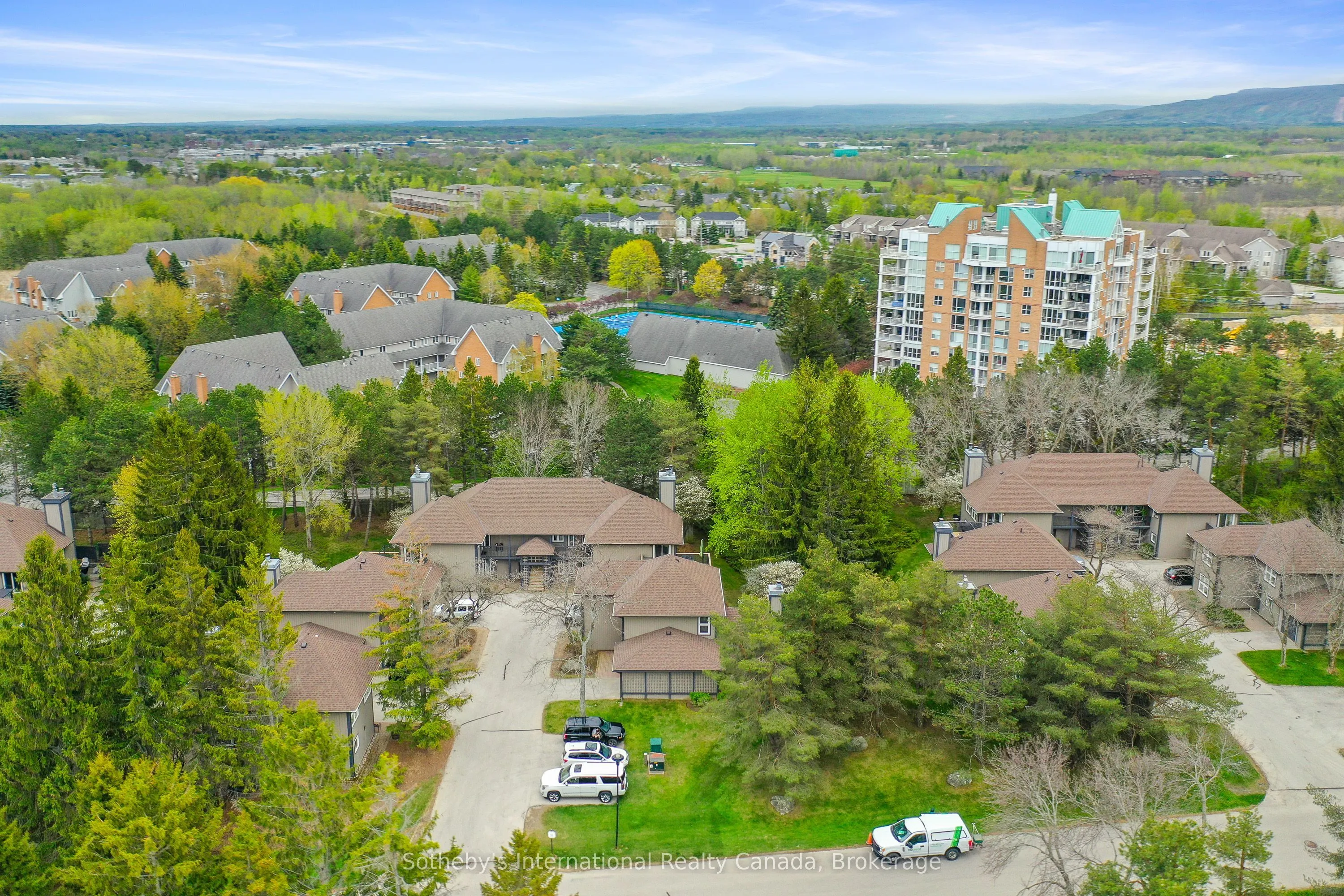 408 Mariners Way, #25