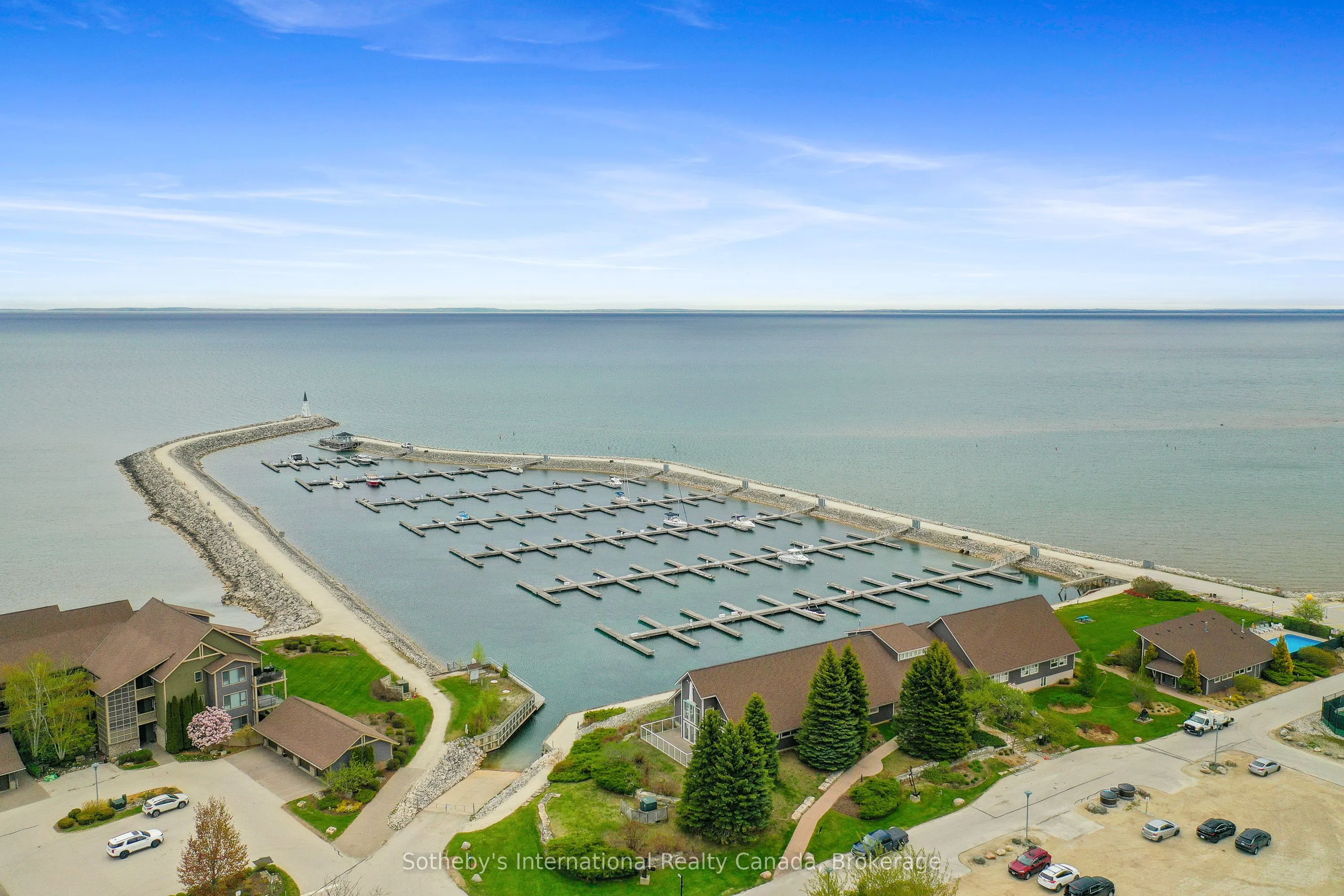 408 Mariners Way, #25