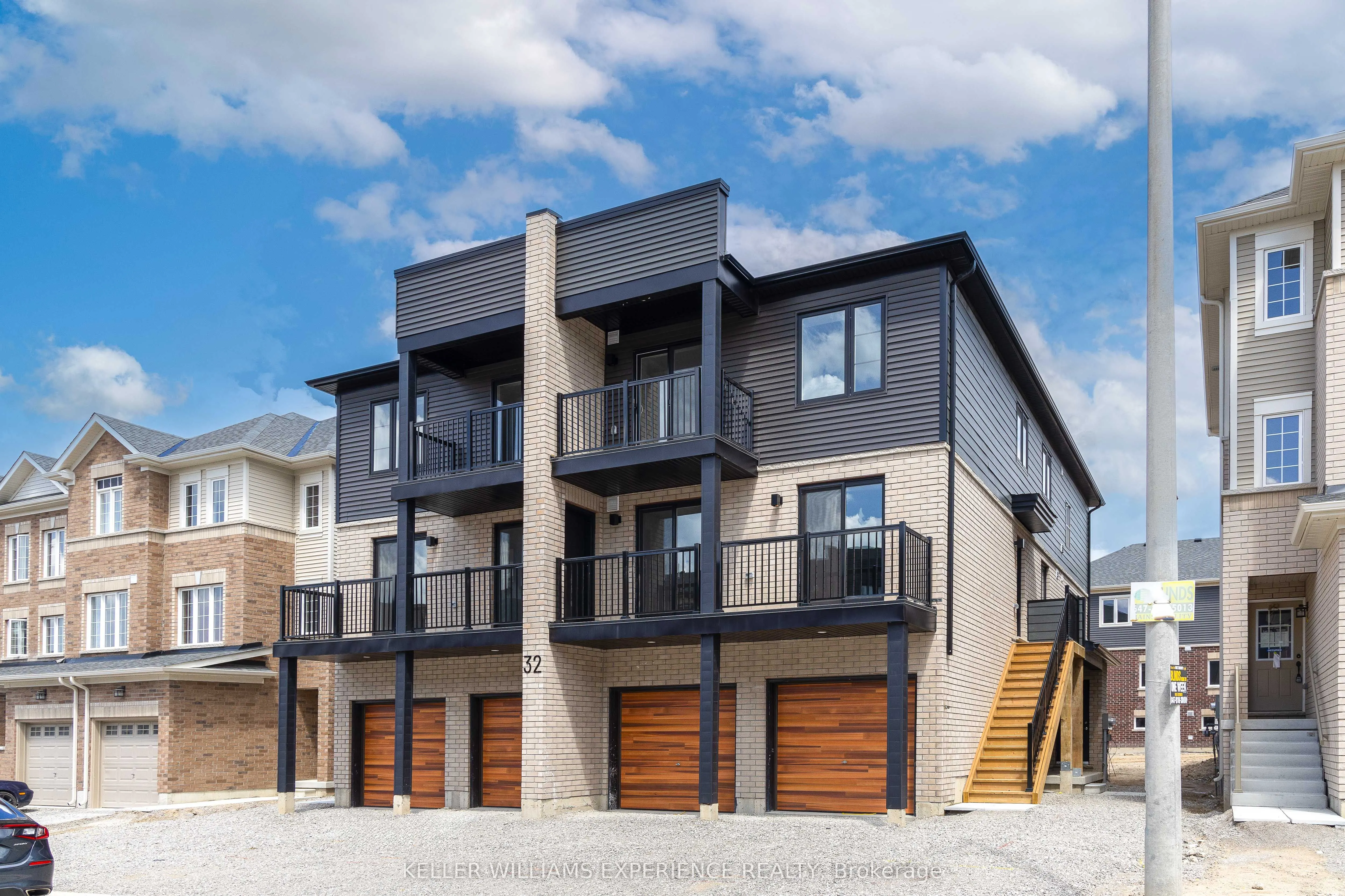 32 Wagon Lane, #5