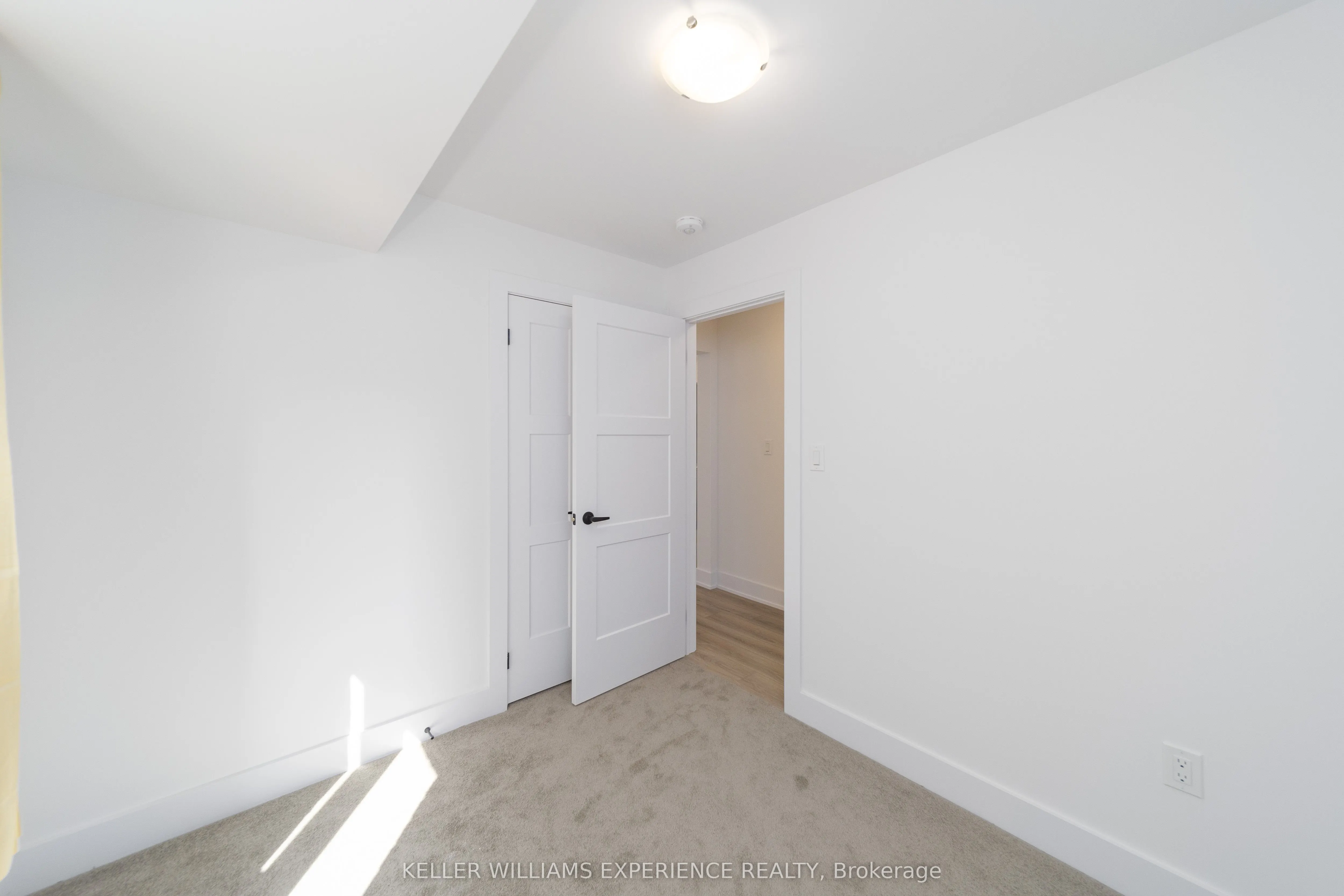 32 Wagon Lane, #5