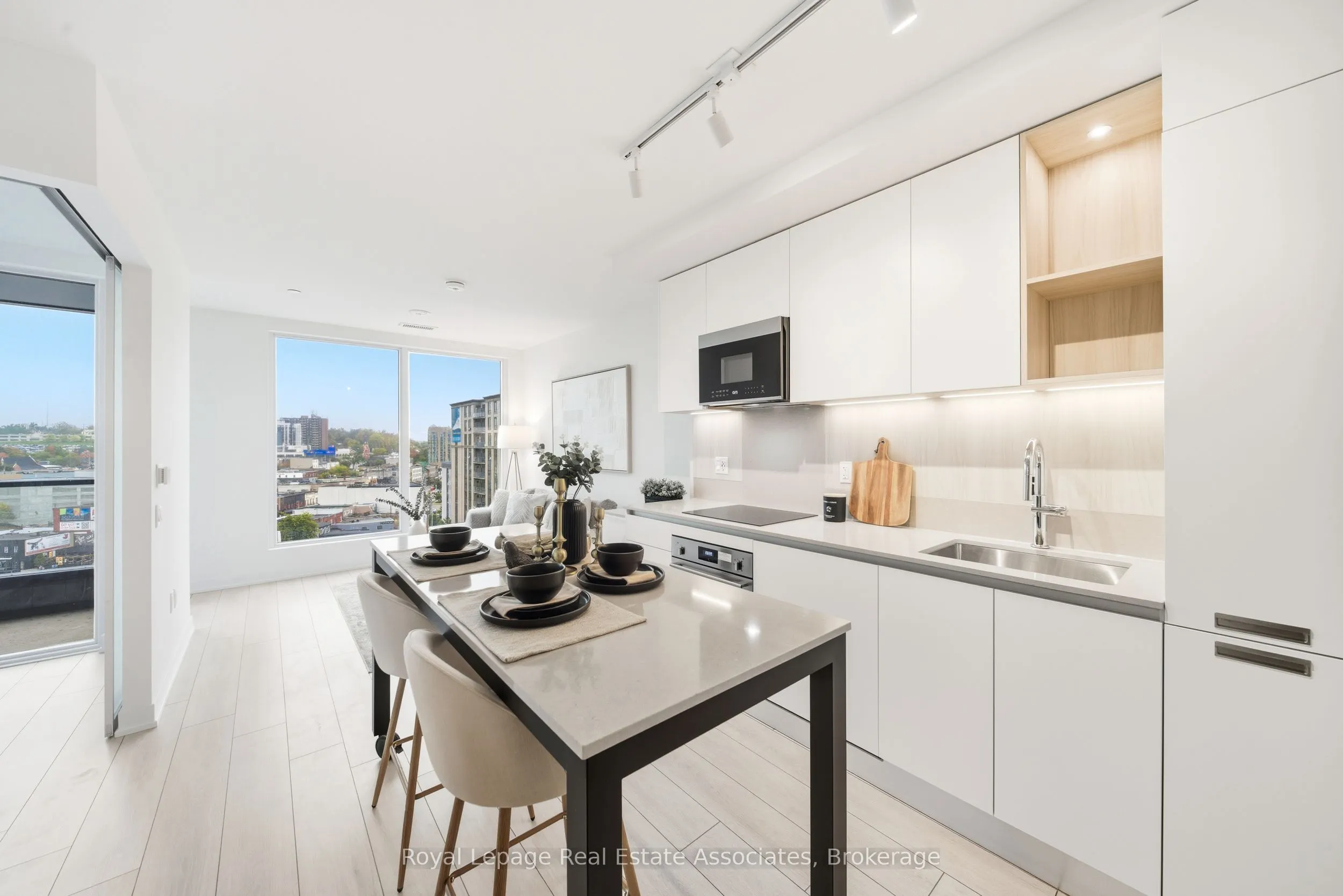 39 Mary St Street, #1005