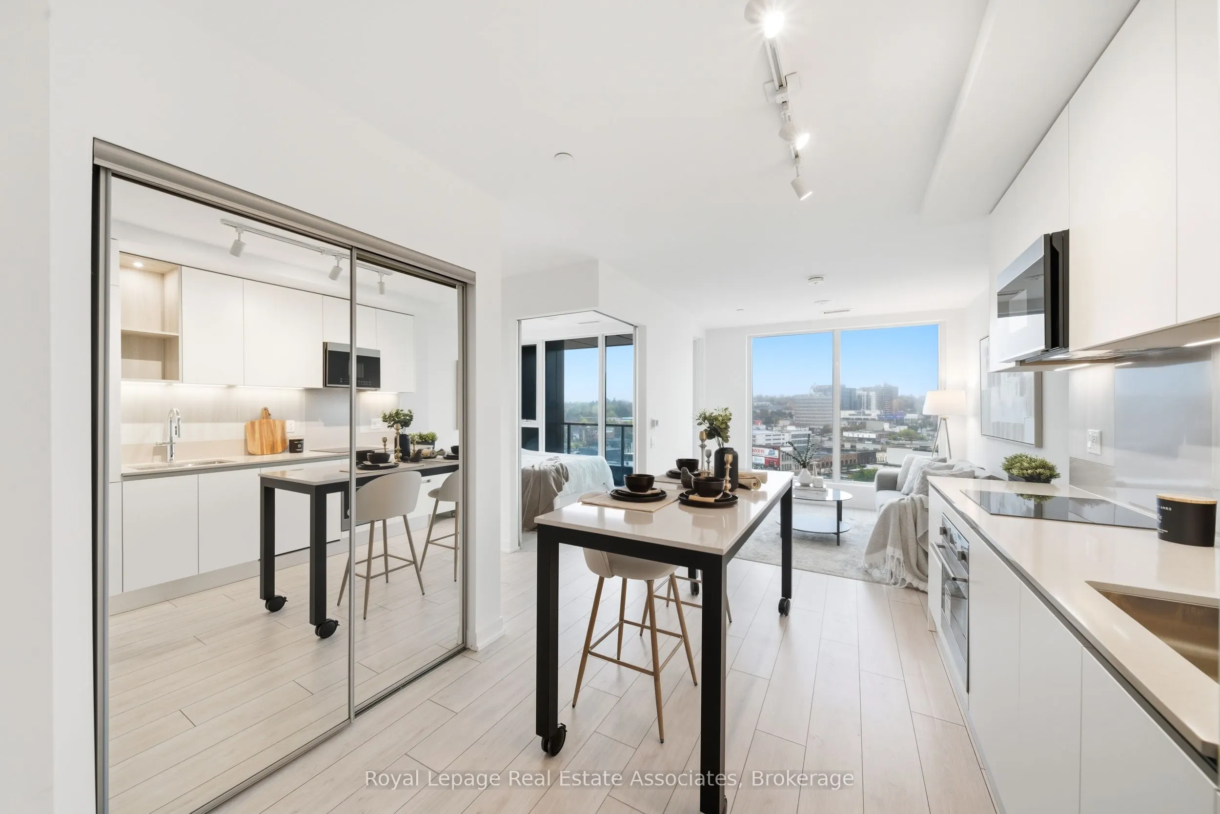 39 Mary St Street, #1005