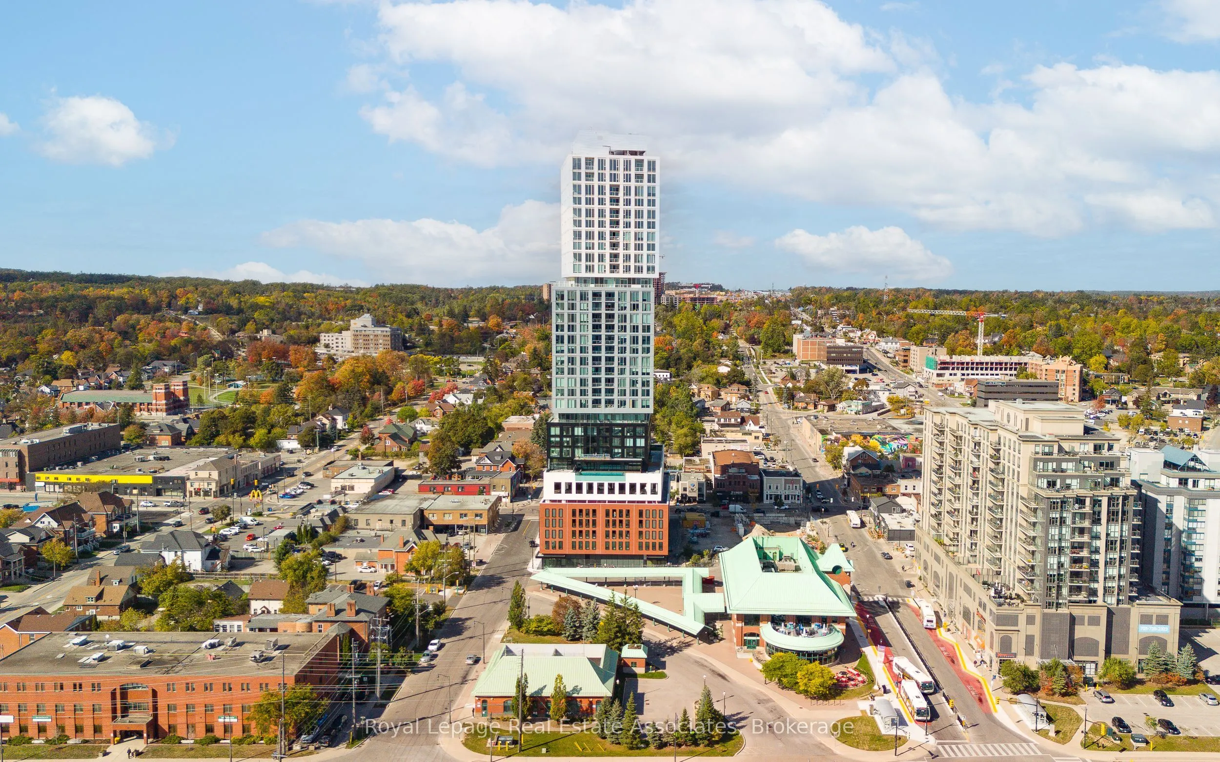 39 Mary St Street, #1005