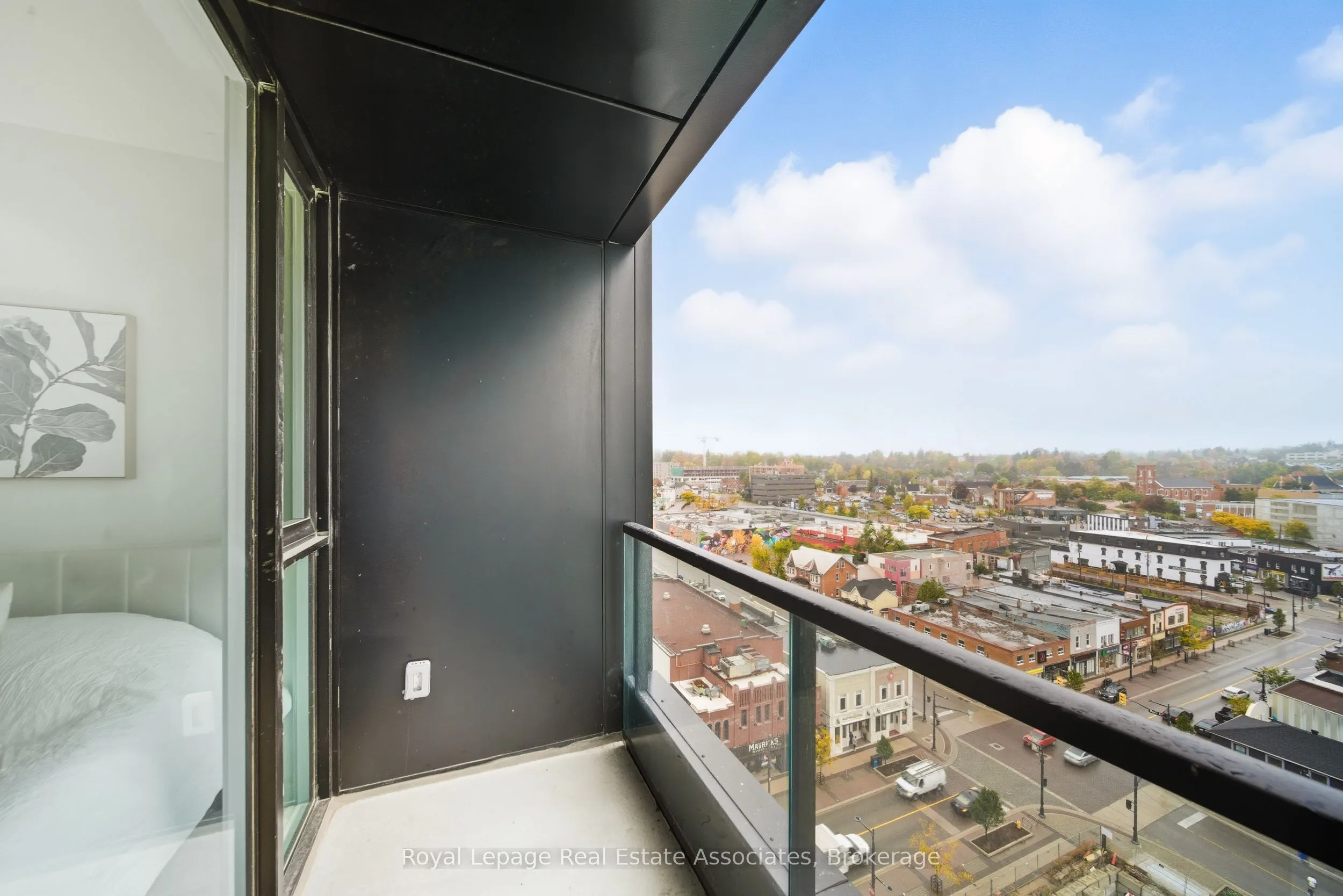 39 Mary St Street, #1005