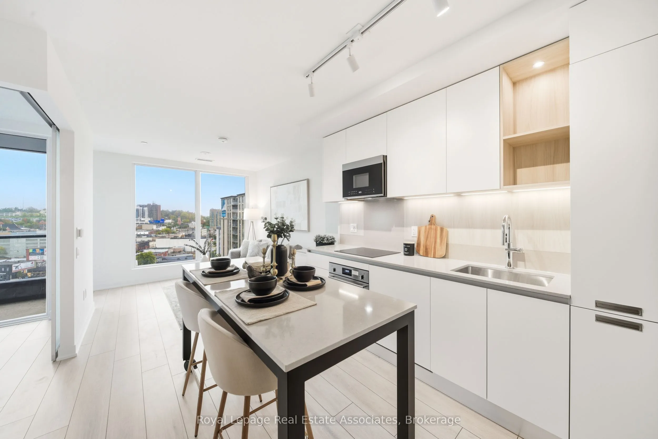 39 Mary St Street, #1005