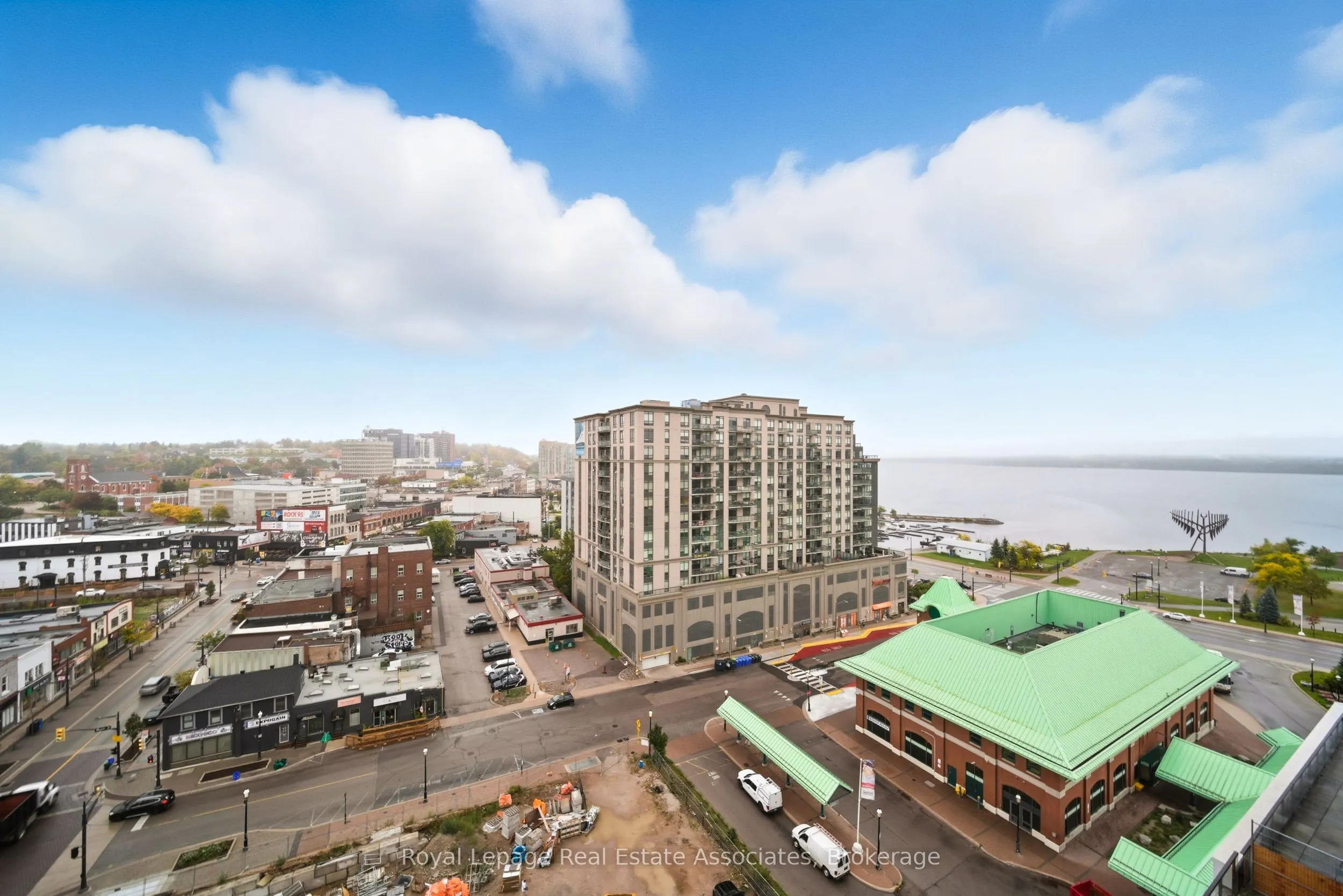 39 Mary St Street, #1005