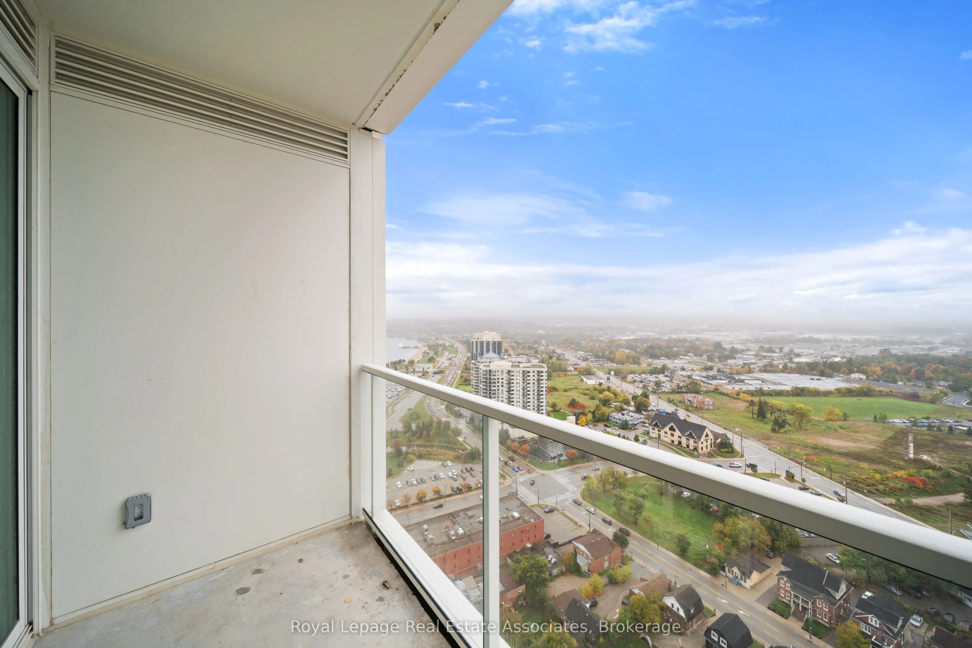 39 Mary Street, #2710