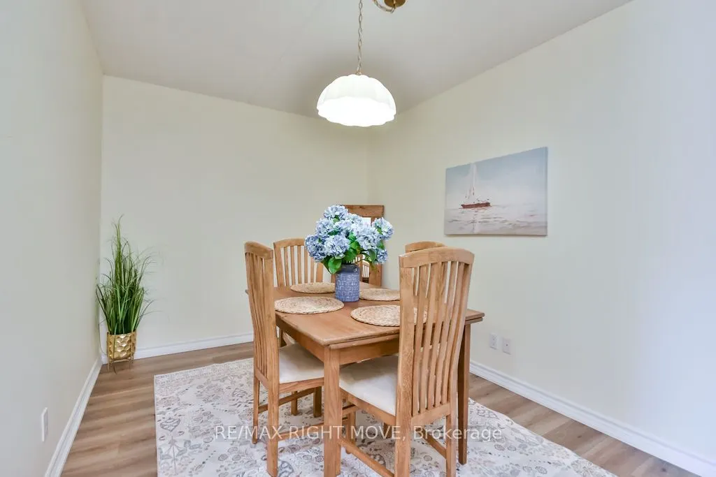 486 Laclie Street, #313